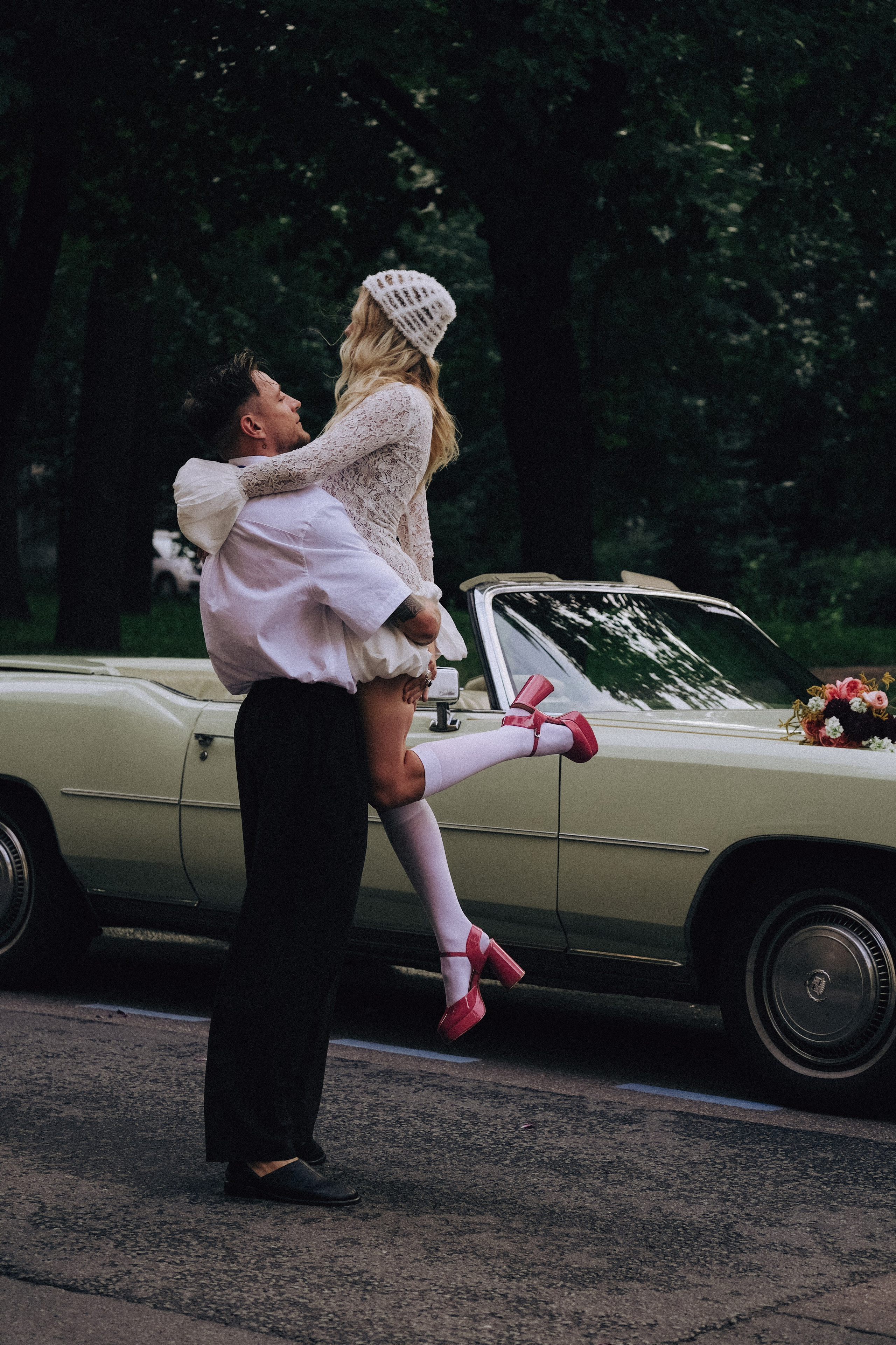 СВАДЕБНАЯ СЬЕМКА С КАБРИОЛЕТОМ В САНТК-ПЕТЕРБУРГЕ НА ПЕТРОГРАДКЕ В ОТЕЛЕ ПАНОРАМИКА. Профессиональный фотограф, Санкт-Петербург — Виктория Богомолова