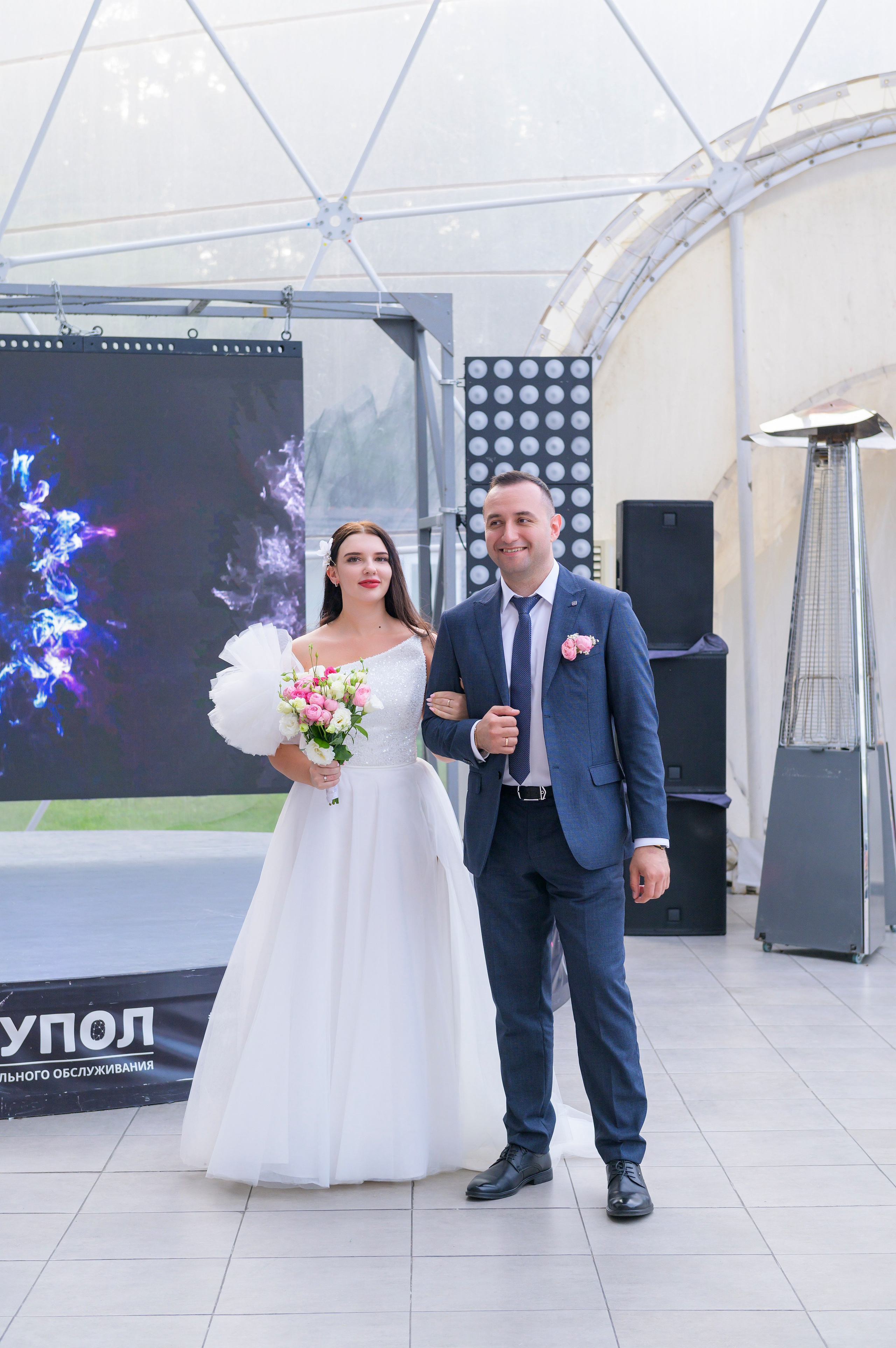 Алина и Адем. Свадебный банкет. Семейный и свадебный фотограф во Владивостоке