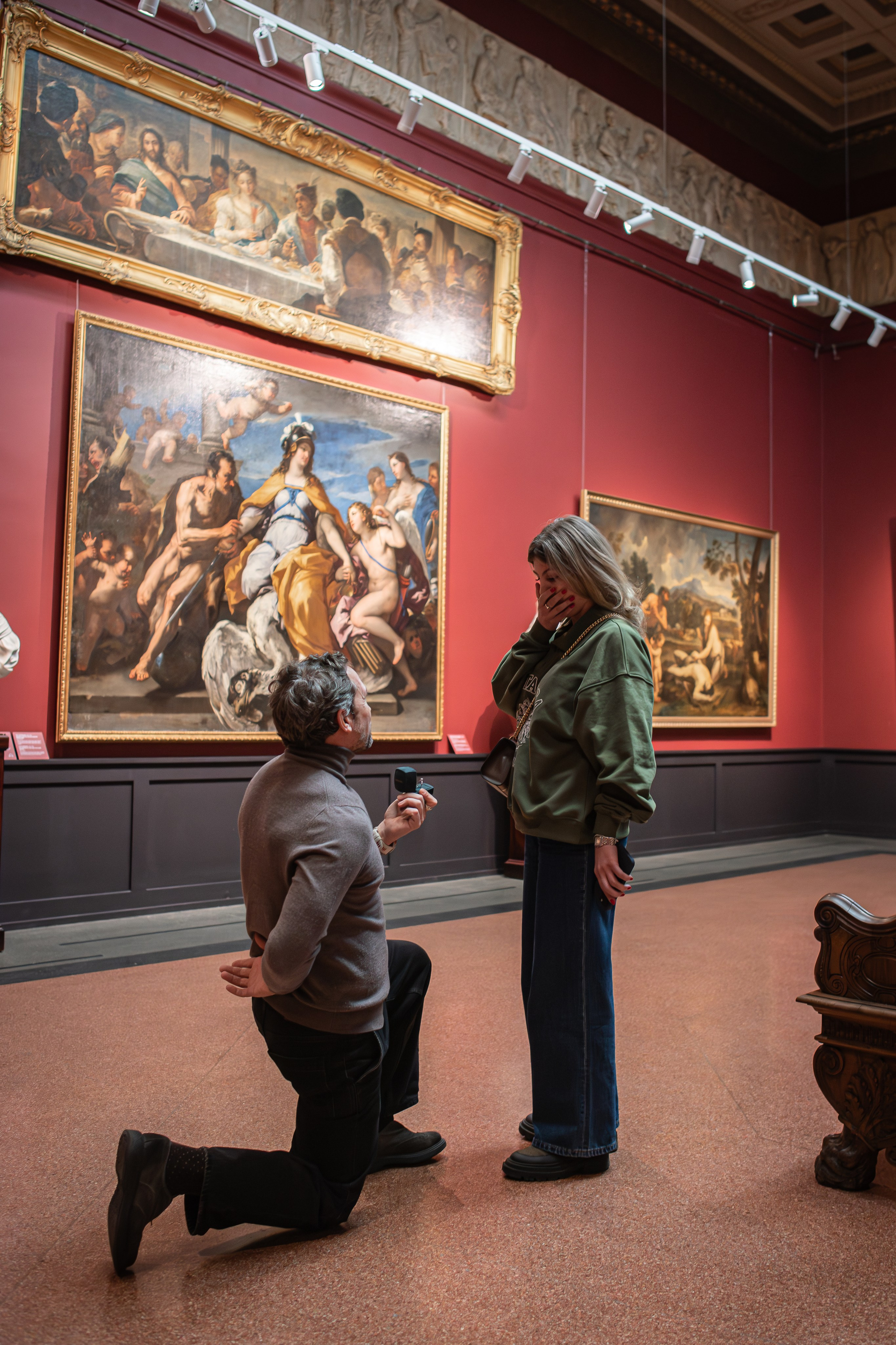 Предложение в закрытом музее Пушкина. Свадебный фотограф в Москве Анна Сдобнова