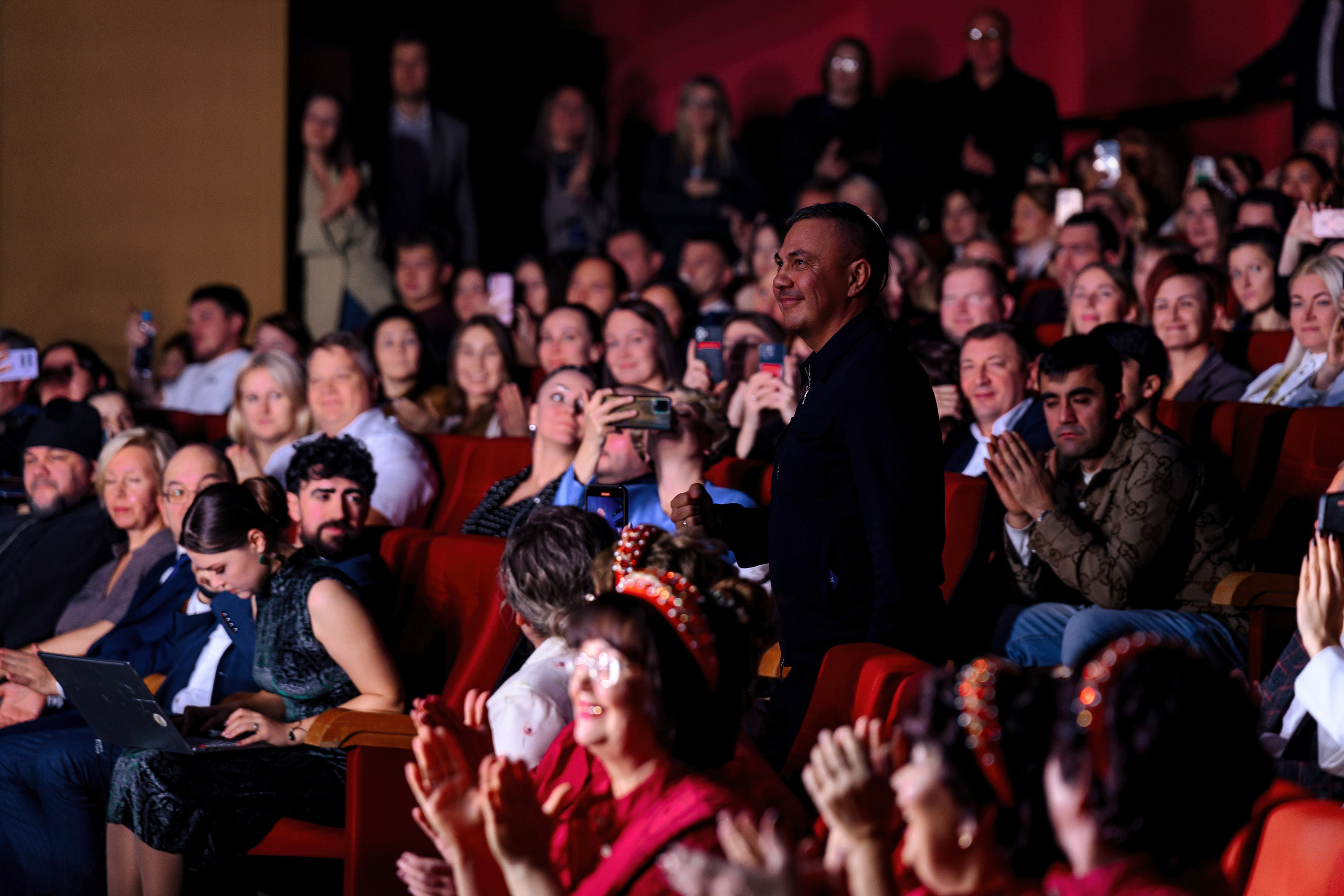 E1 2025. Максим Комаров — Профессиональный фотограф