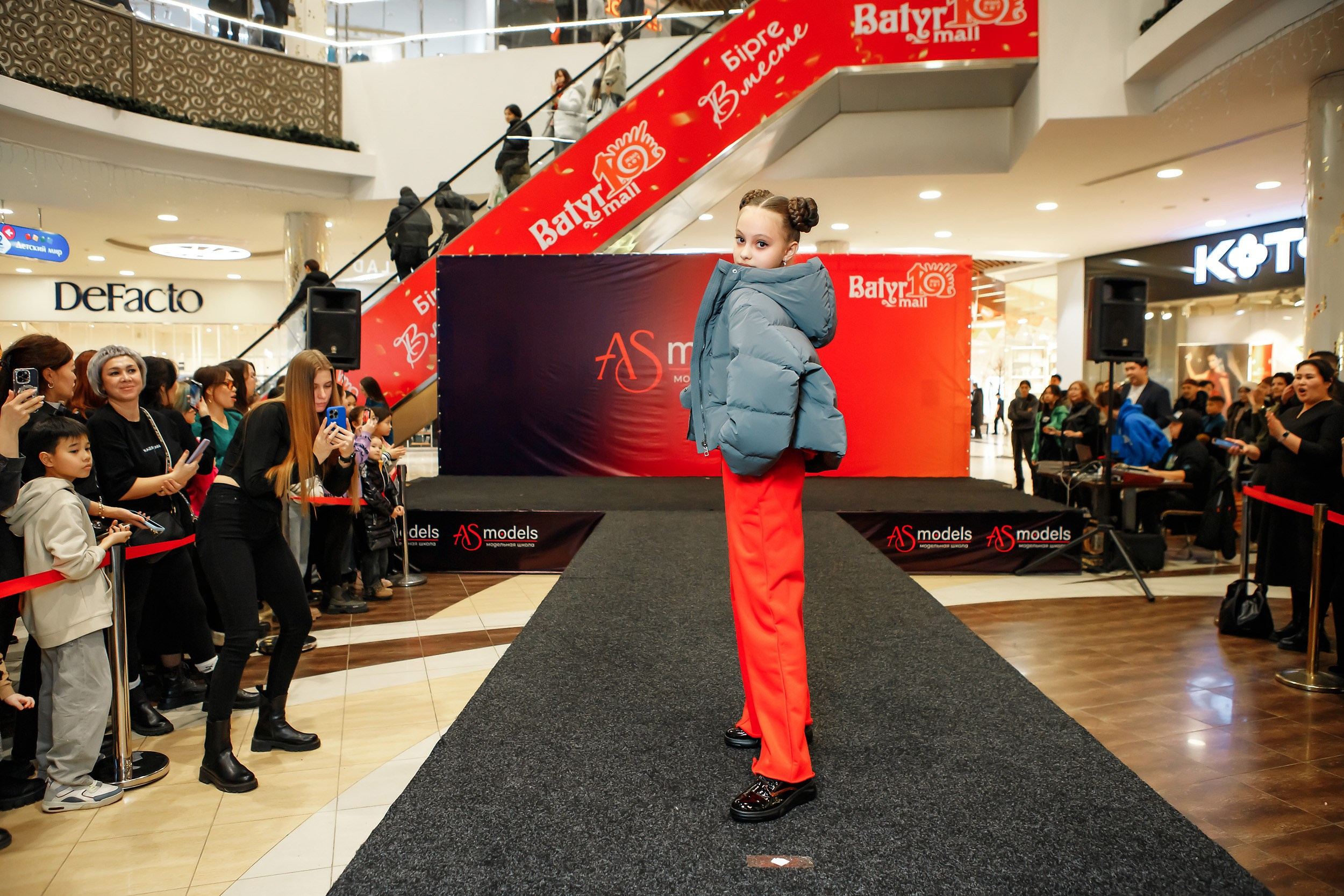 Fashion Show модельной школы AS Models. Кипятком Павлодар