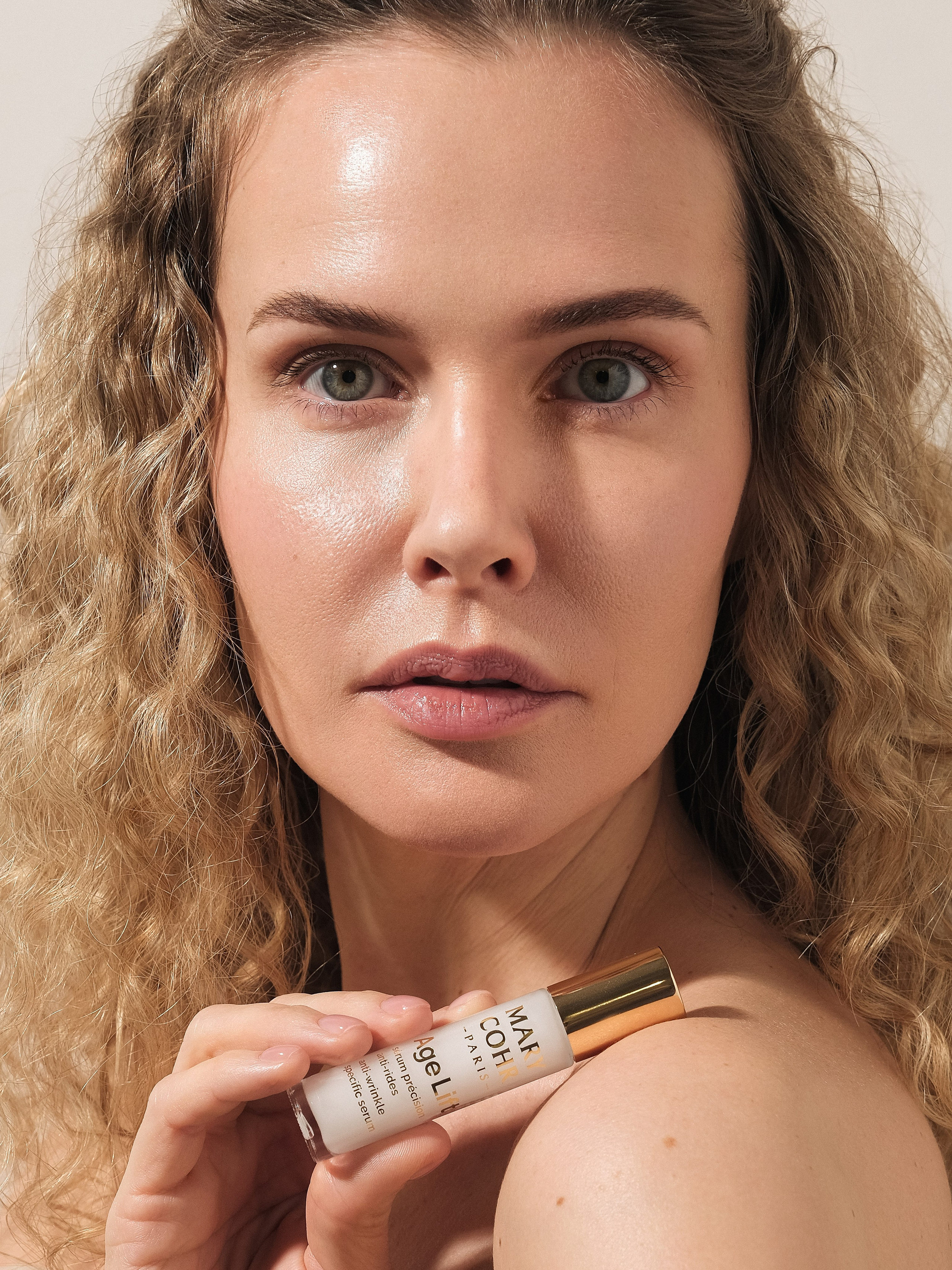 Mary Cohr. CHRISTINA GRIG // photographer, content creator