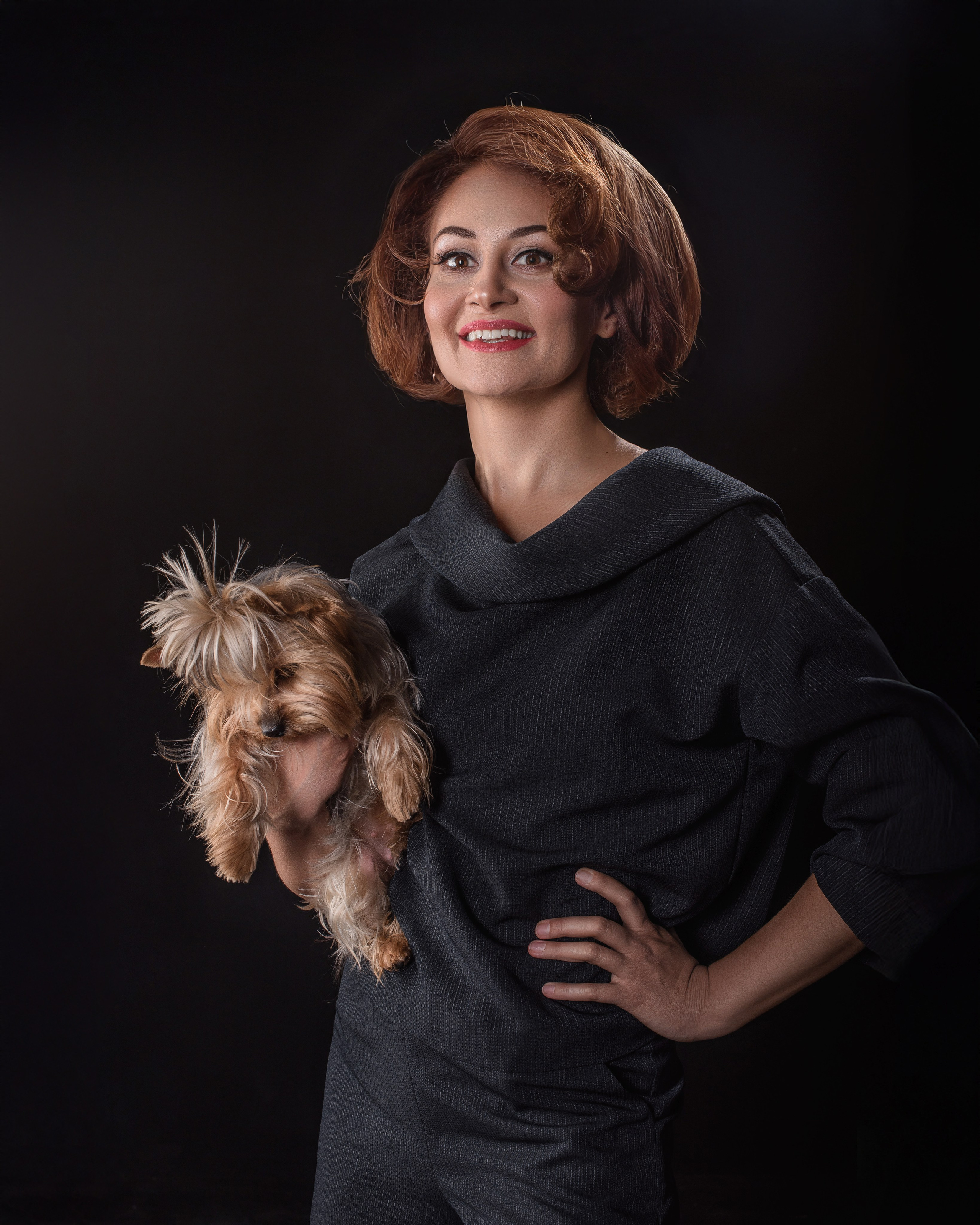 МG.DOGs. Елена Северина фотограф, Алматы: репортаж (спорт, концерты, конференции), предметная и фуд-съёмка, портреты, каталоги, фэшн, ретушь