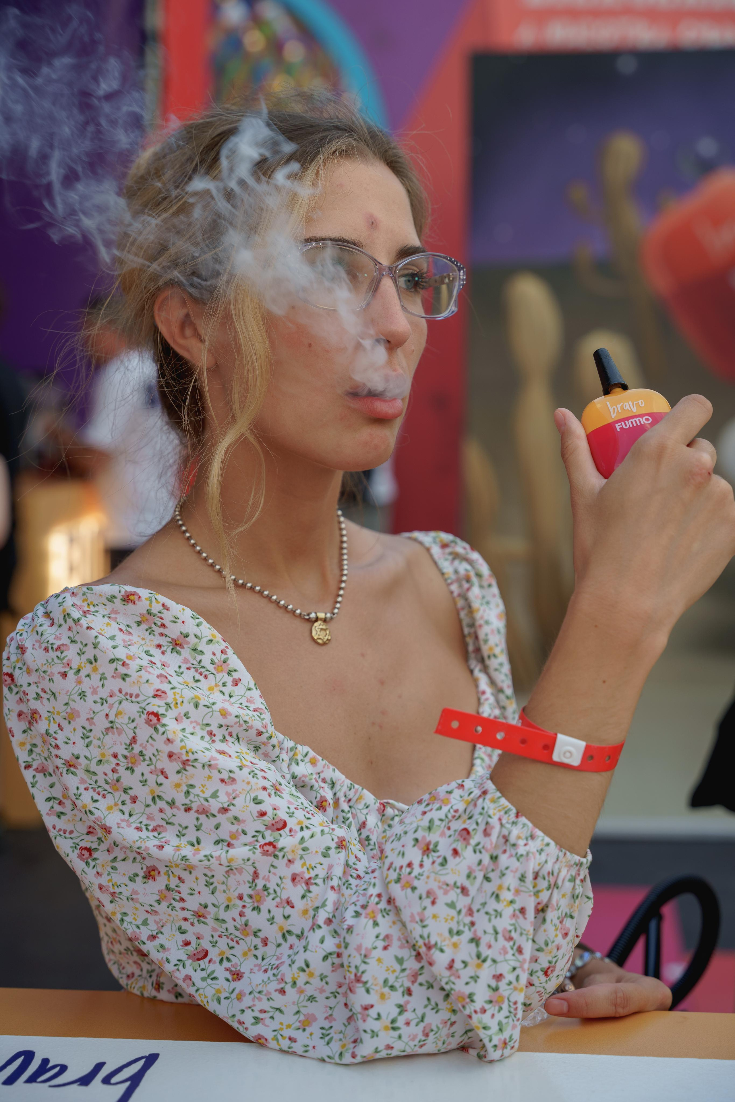 Репортажный фотограф на фестиваль Jonh Caliano и Vape Club Show. Репортажный фотограф Москва Сергей Дружинин