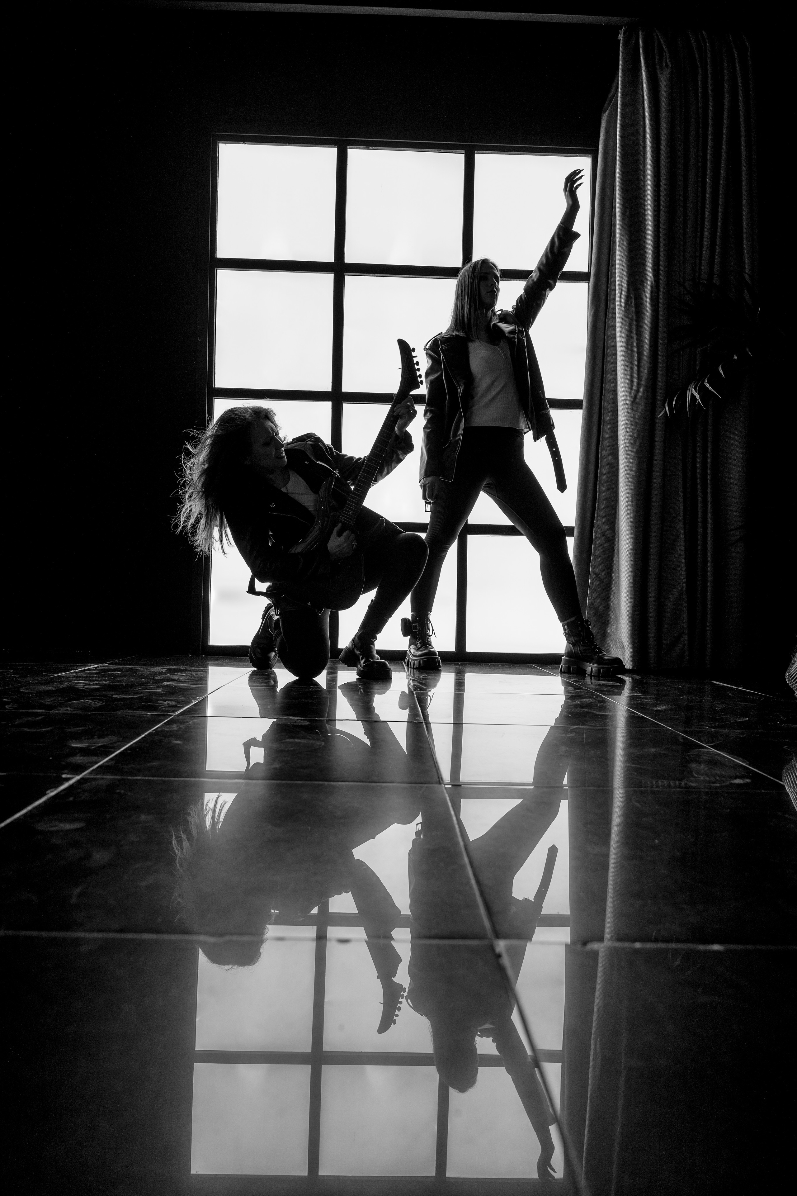 Фотосессия взрослой дочери с мамой в Москве. Репортажный фотограф Москва Сергей Дружинин