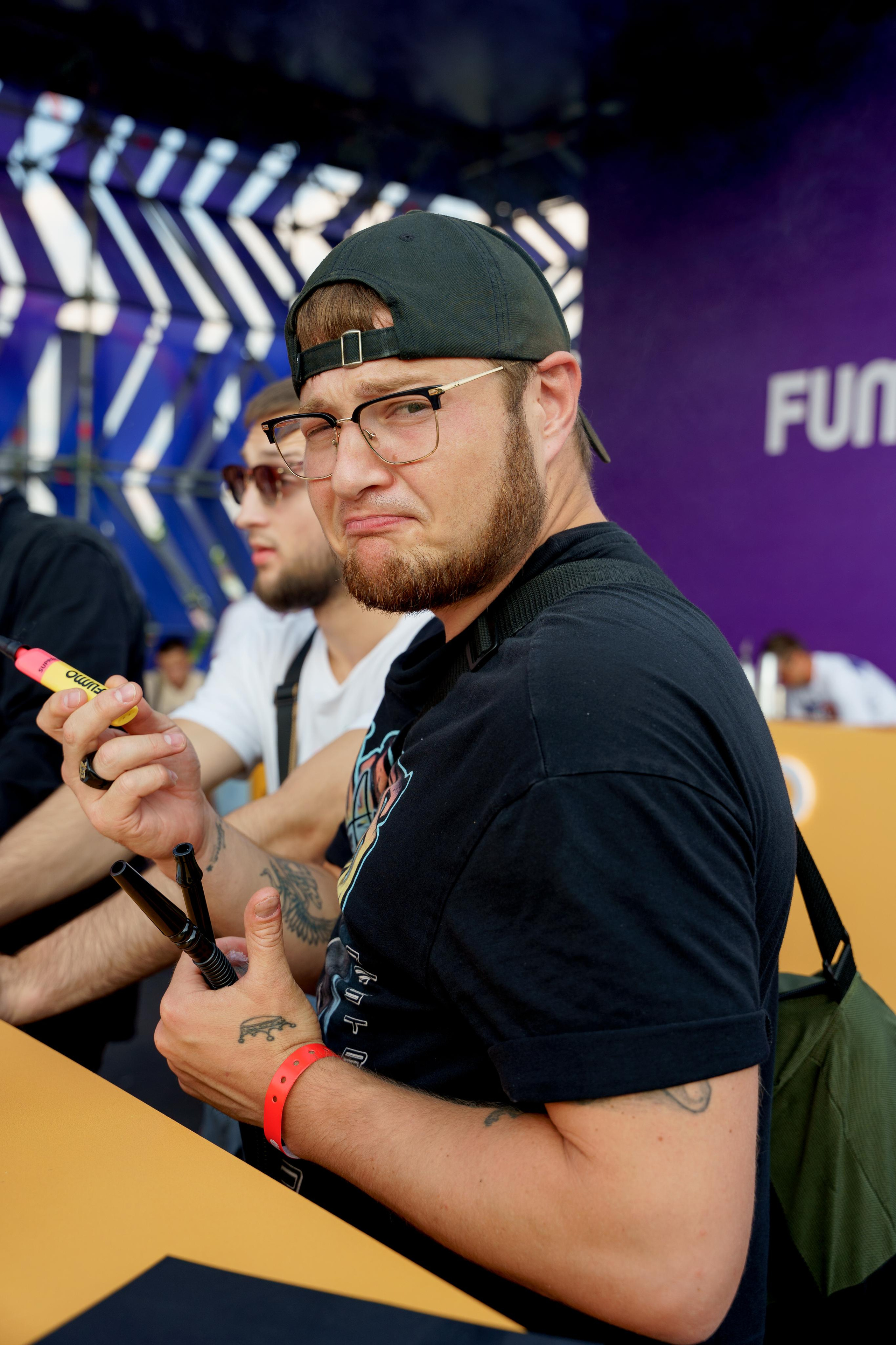 Репортажный фотограф на фестиваль Jonh Caliano и Vape Club Show. Репортажный фотограф Москва Сергей Дружинин