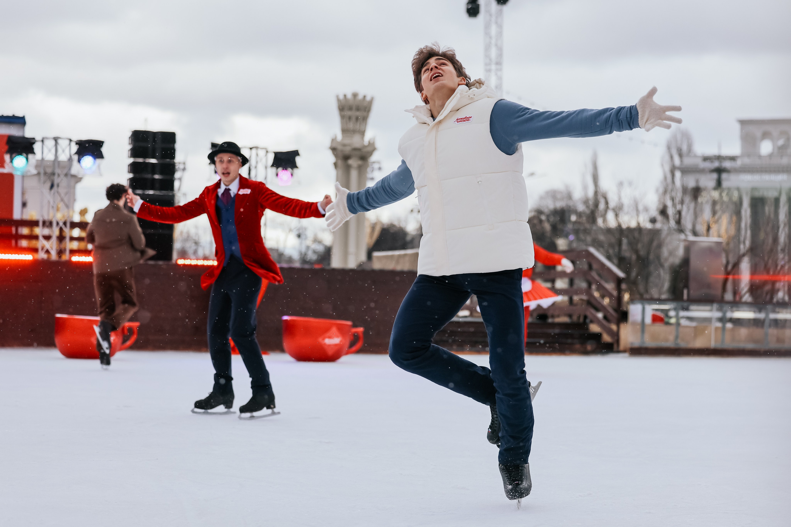 Ледовое шоу ВДНХ проект Московское чаепитие. Фотограф и видеограф Анна Домашенко