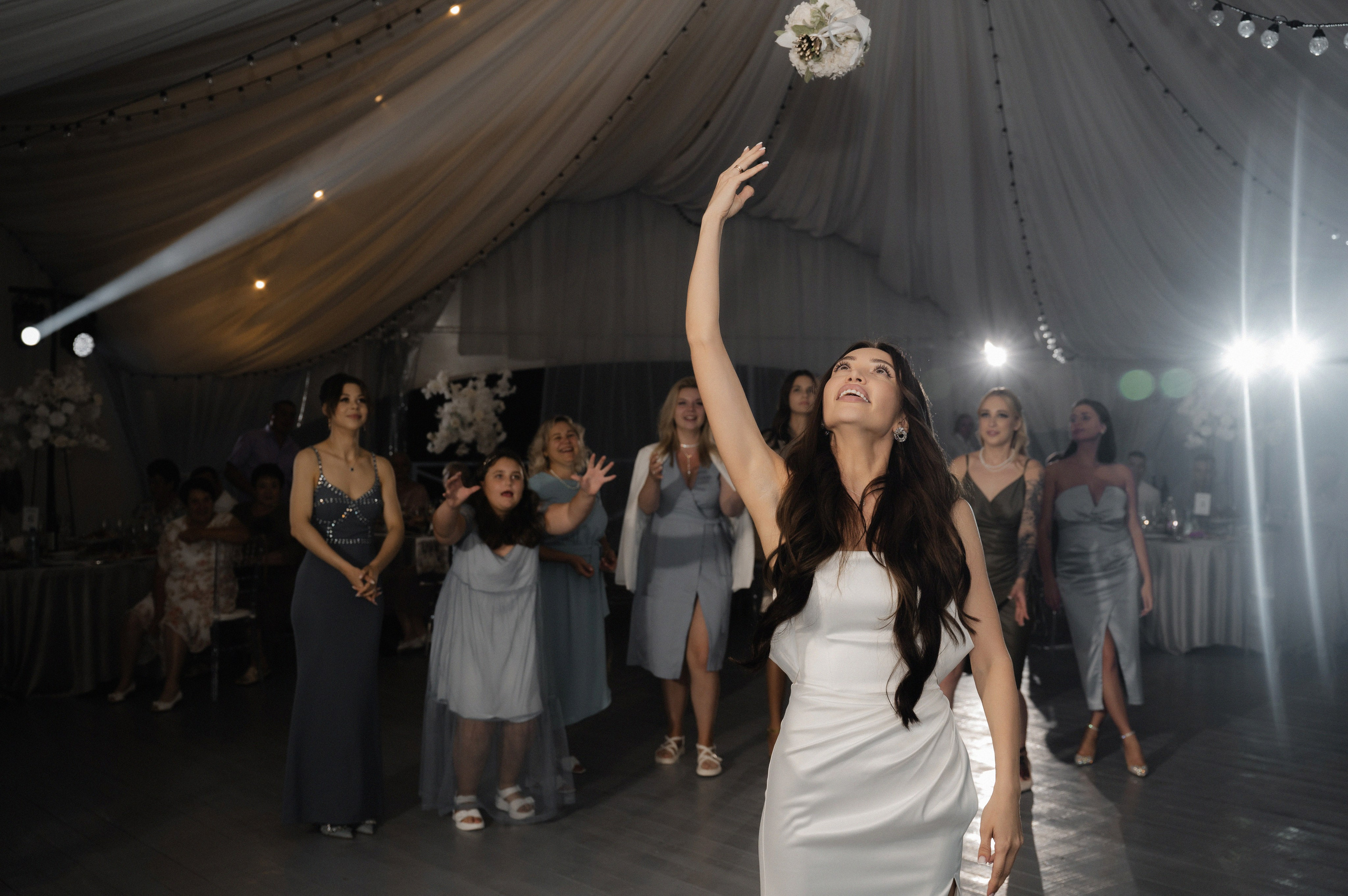 Роман и Алсу Остафьево. Свадебный фотограф Раменское-Москва