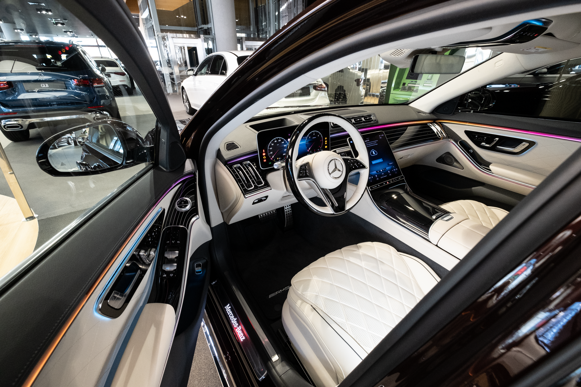 Рекламная съемка автомобилей. Автоспортивный бренд фотограф в Москве — Виктория Логинова