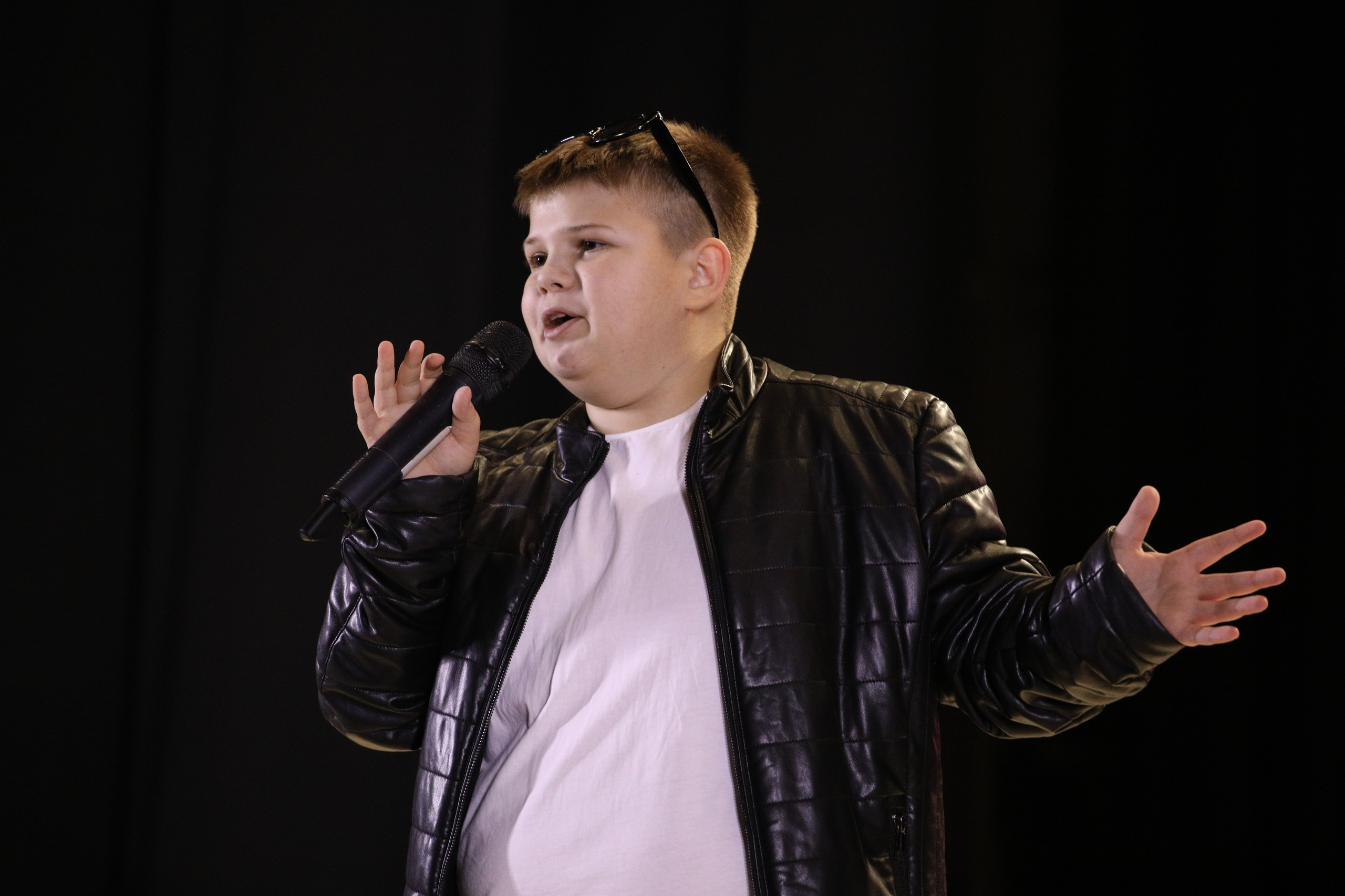 23 ноября, г. Новосибирск. Золотое яблочко