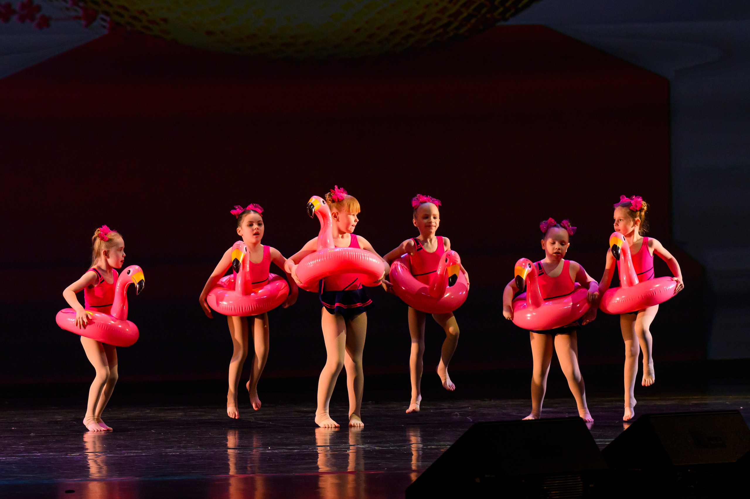 23 апреля, часть 1, БКЗ Октябрьский, г. Санкт-Петербург. Золотое яблочко