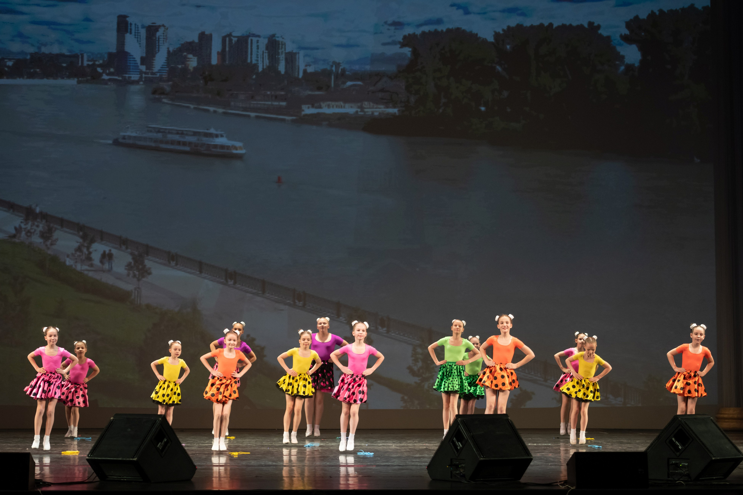 15 сентября, концерт БКЗ. Золотое яблочко