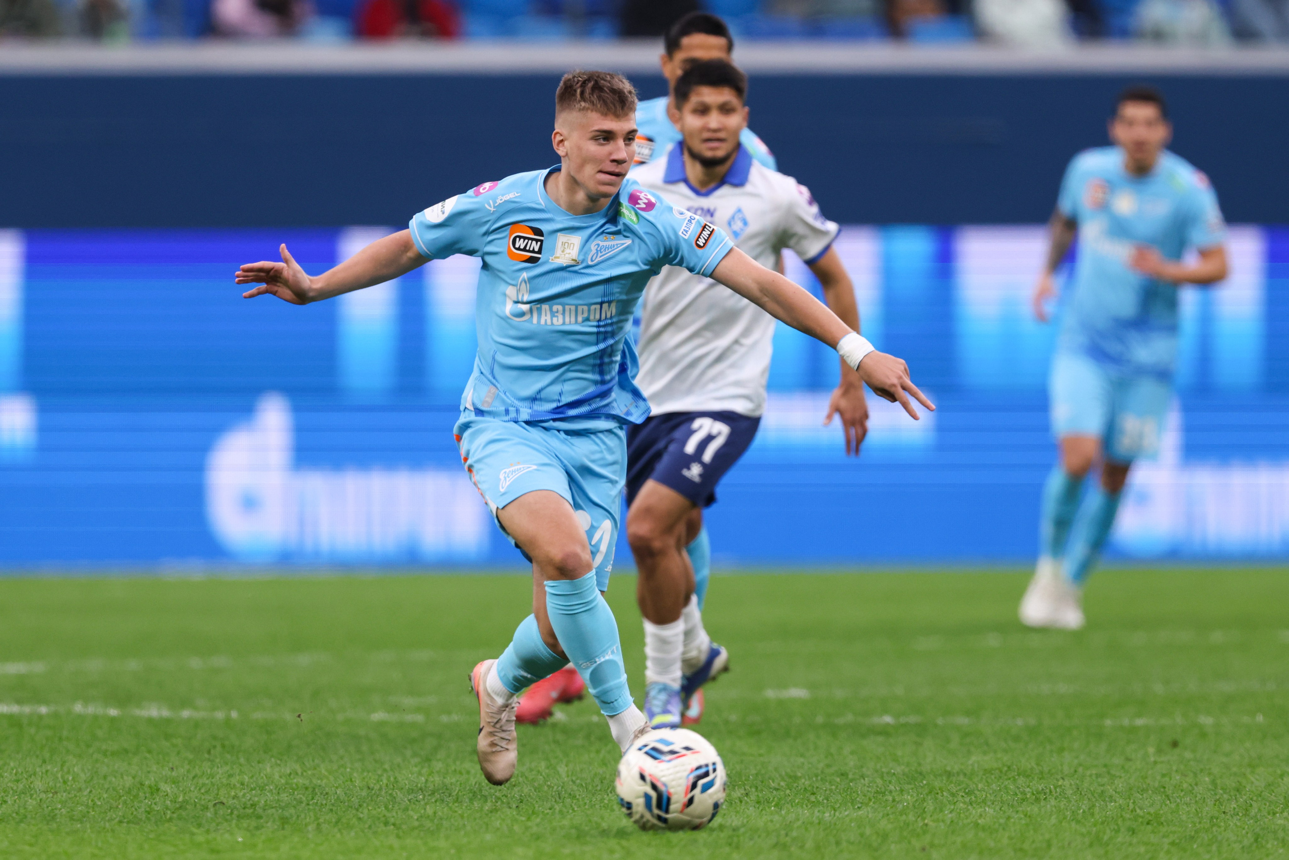 ФК «Зенит» — ФК «Крылья советов». Спортивный и репортажный фотограф Антон Тереханов