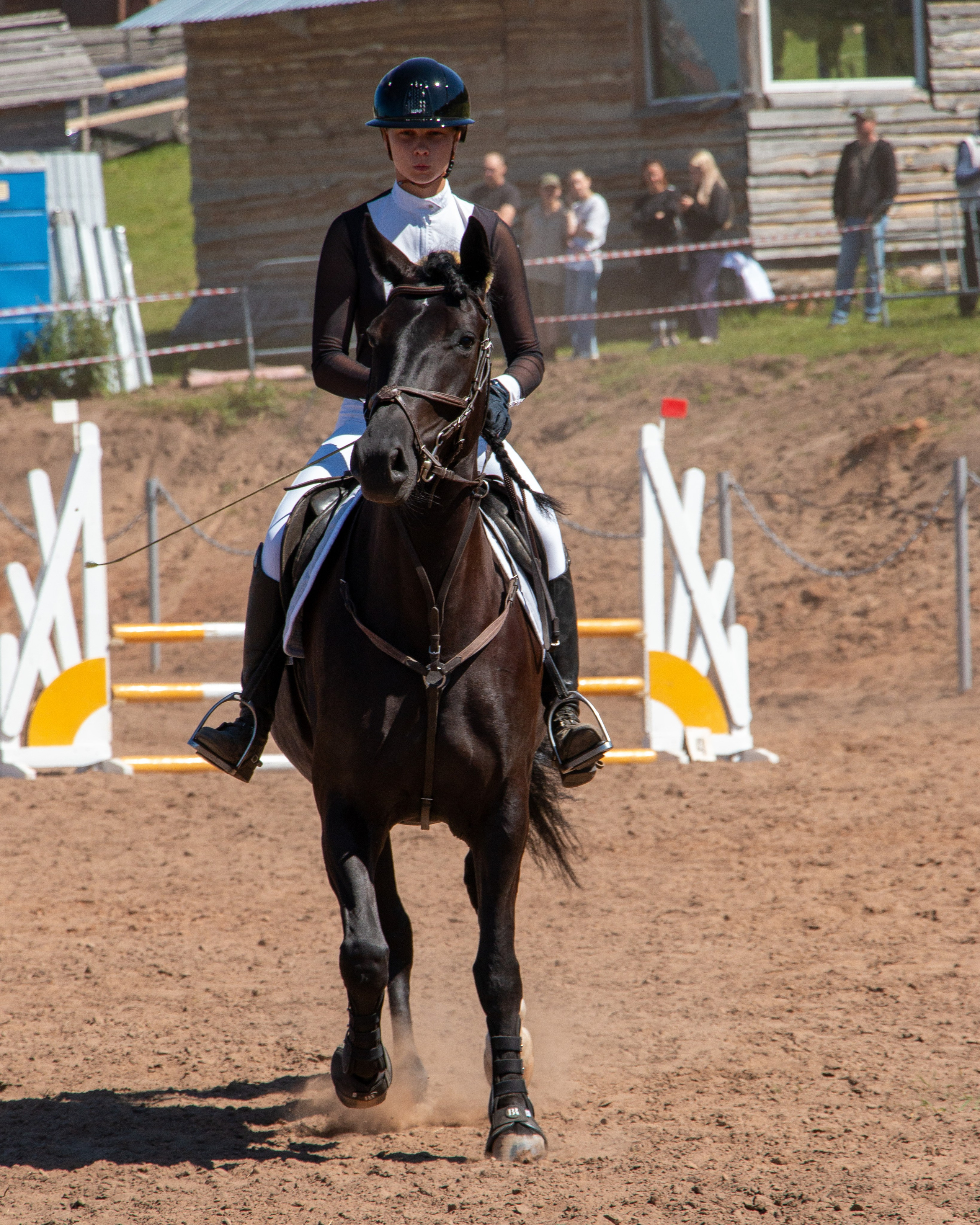 Конь-огонь 2025. Олег Романов. Мастер фото по спорту
