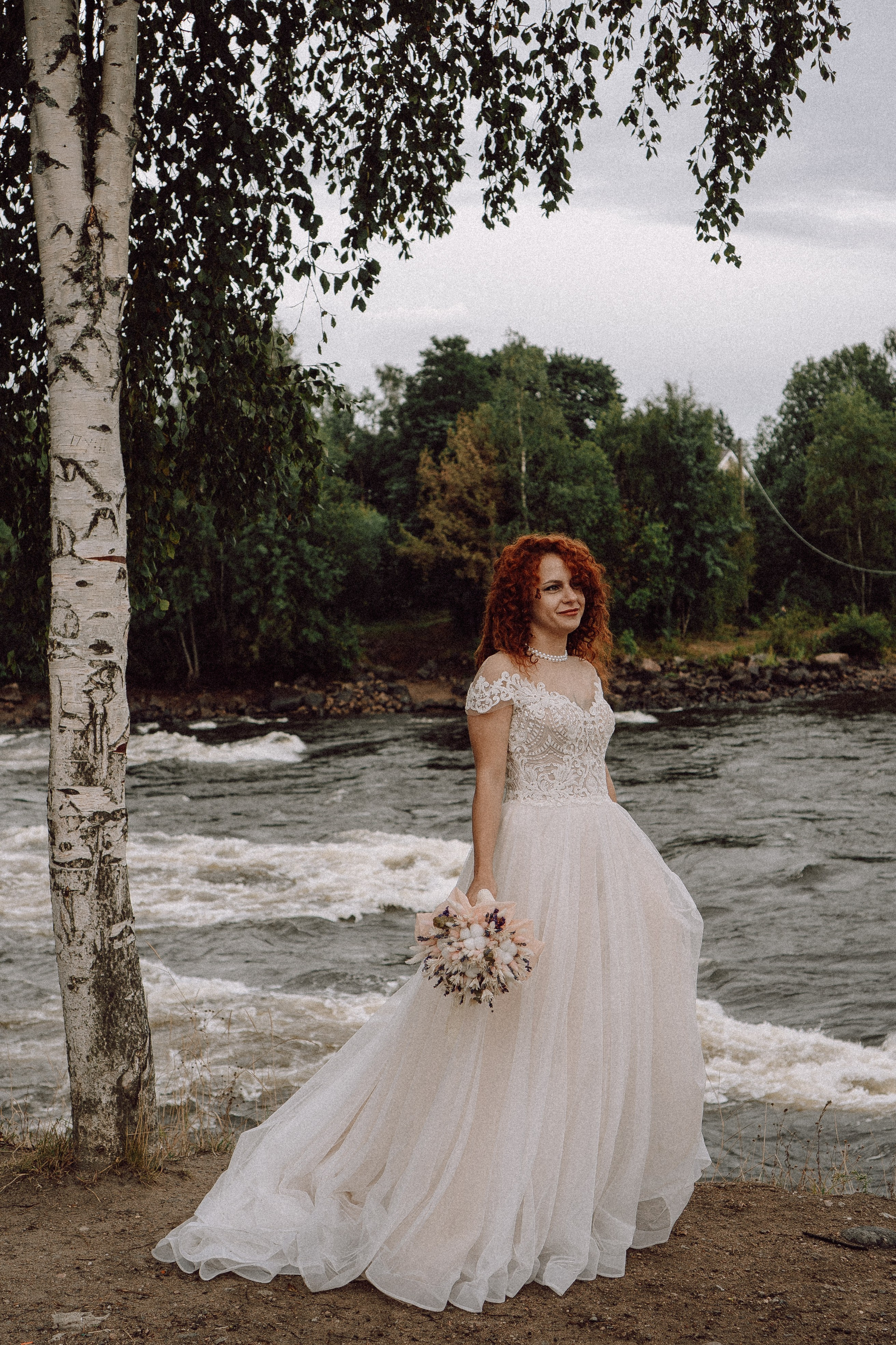 СВАДЕБНАЯ ФОТОСЕССИИЯ ПАРЫ В ГОРОДЕ ПРИОЗЕРСК В СОСНОВОМ ЛЕСУ И С ПИКАПОМ. Профессиональный фотограф, Санкт-Петербург — Виктория Богомолова