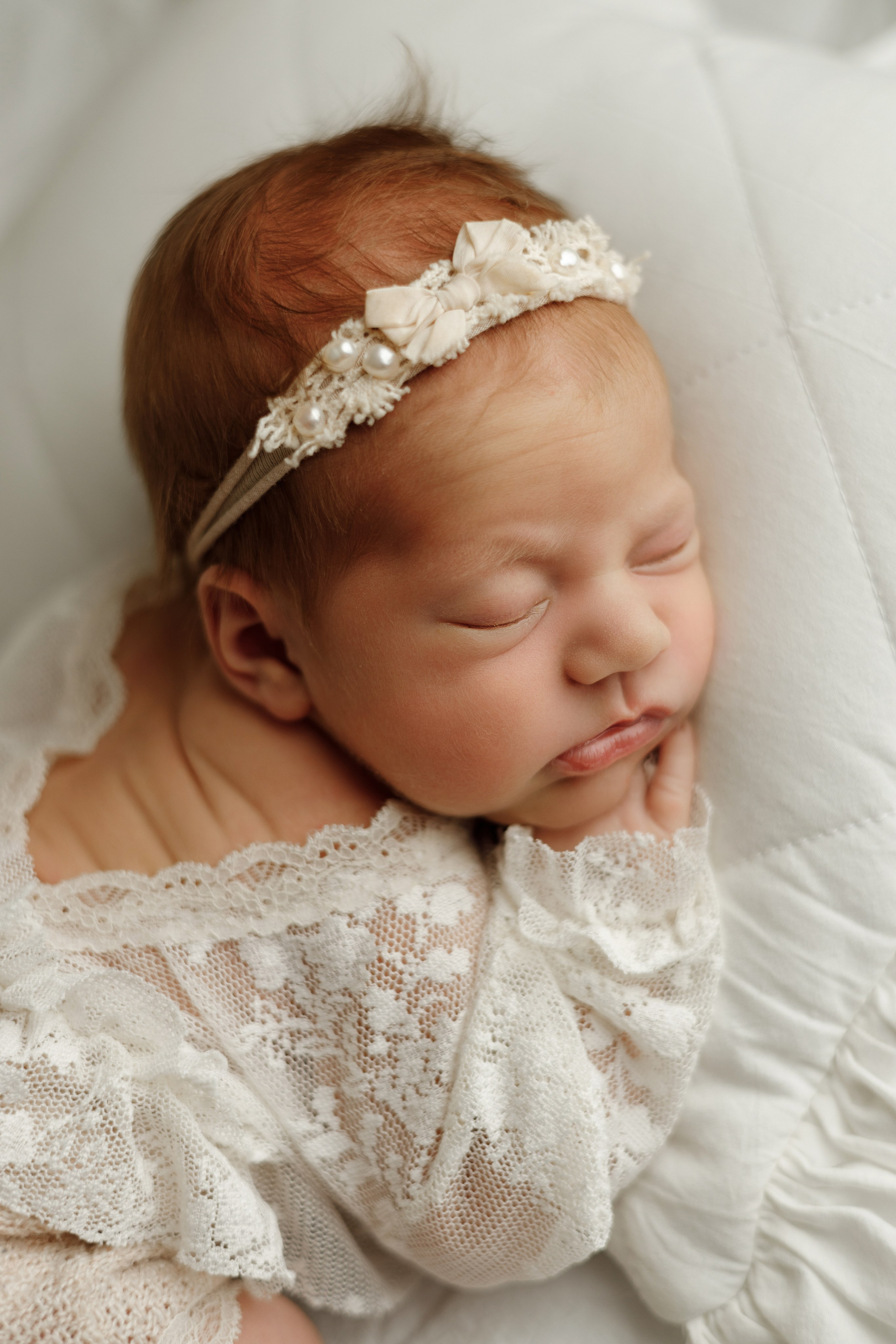 Новорожденные. Алена. Профессиональная детская и семейная фотостудия в Краснодаре