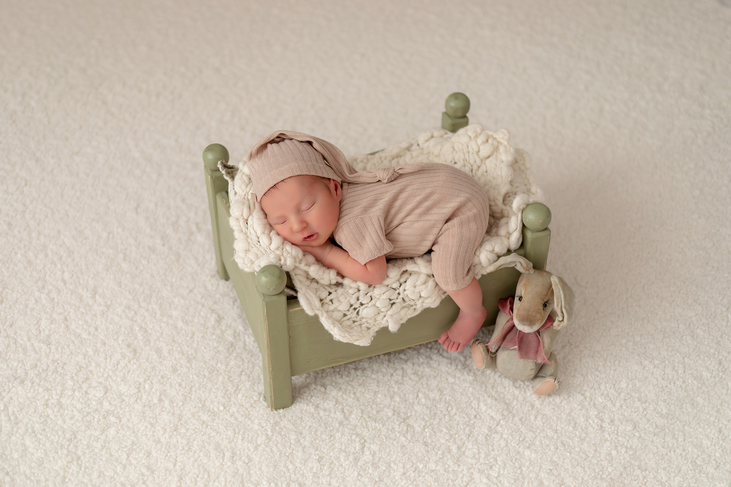 Новорожденные до 28 дней. Фотограф новорожденных в Тюмени