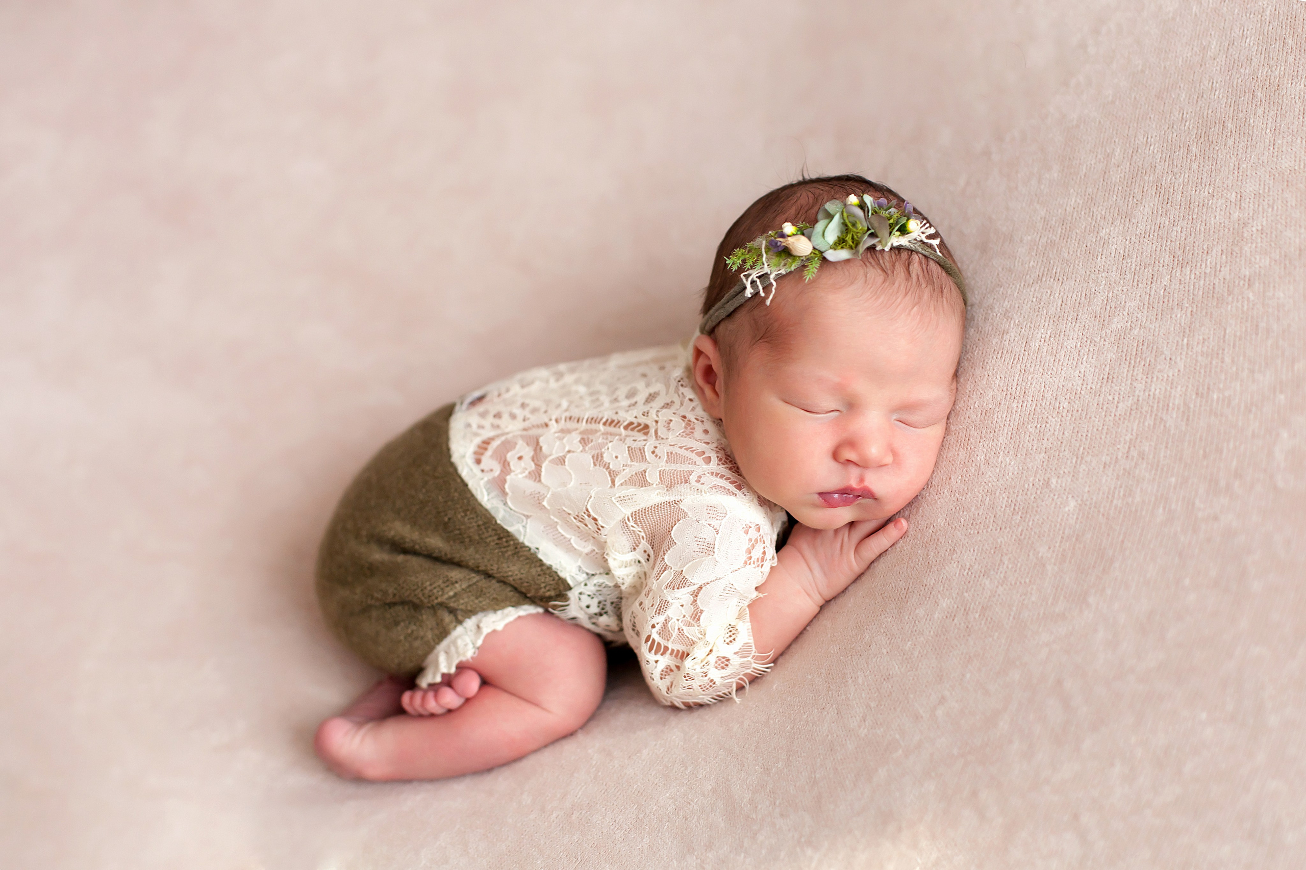 Новорожденные до 28 дней. Фотограф новорожденных в Тюмени
