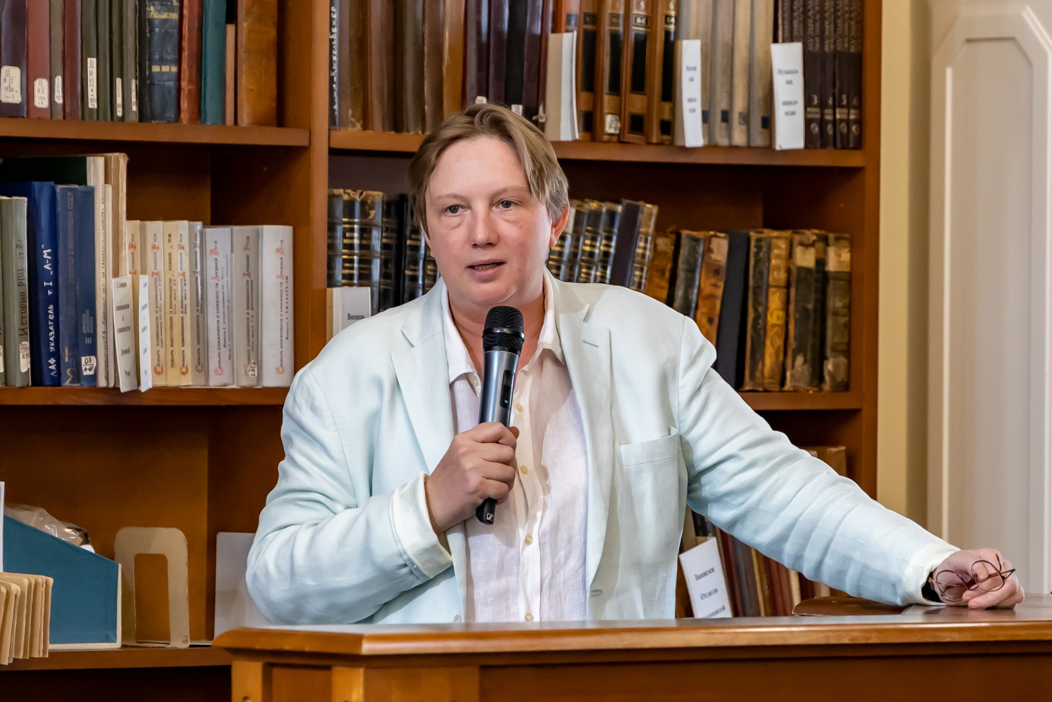 Открытие цикла экскурсий «Ленинка со звездой». Репортажный, семейный и студийный фотограф в Москве Демин Алексей