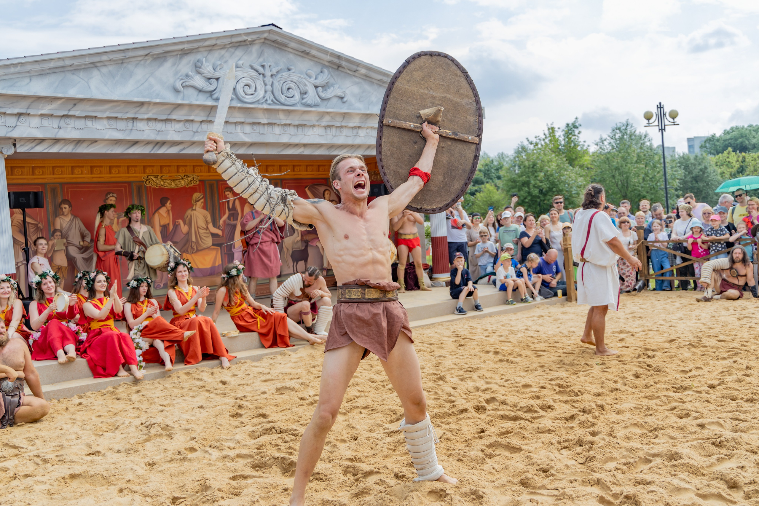 Времена и эпохи 2024. Ростокинский акведук. Площадка Античность. Репортажный, семейный и студийный фотограф в Москве Демин Алексей