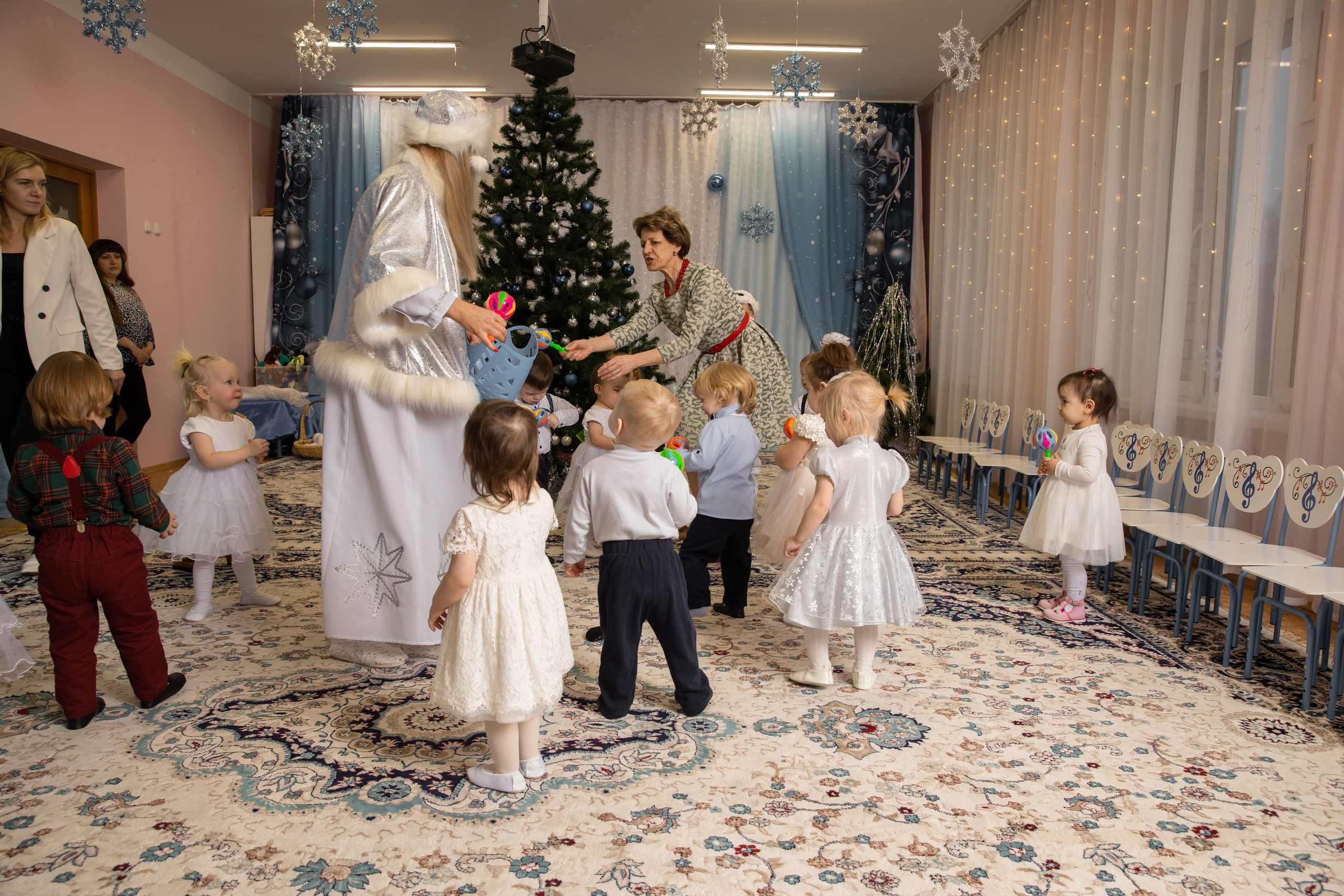 Новогодний утренник Успех. Фотограф в Железнодорожном и Балашихе