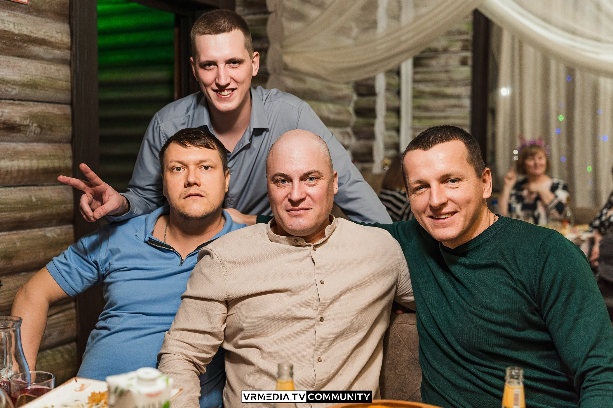 Новогодний вечер у «Петровича»