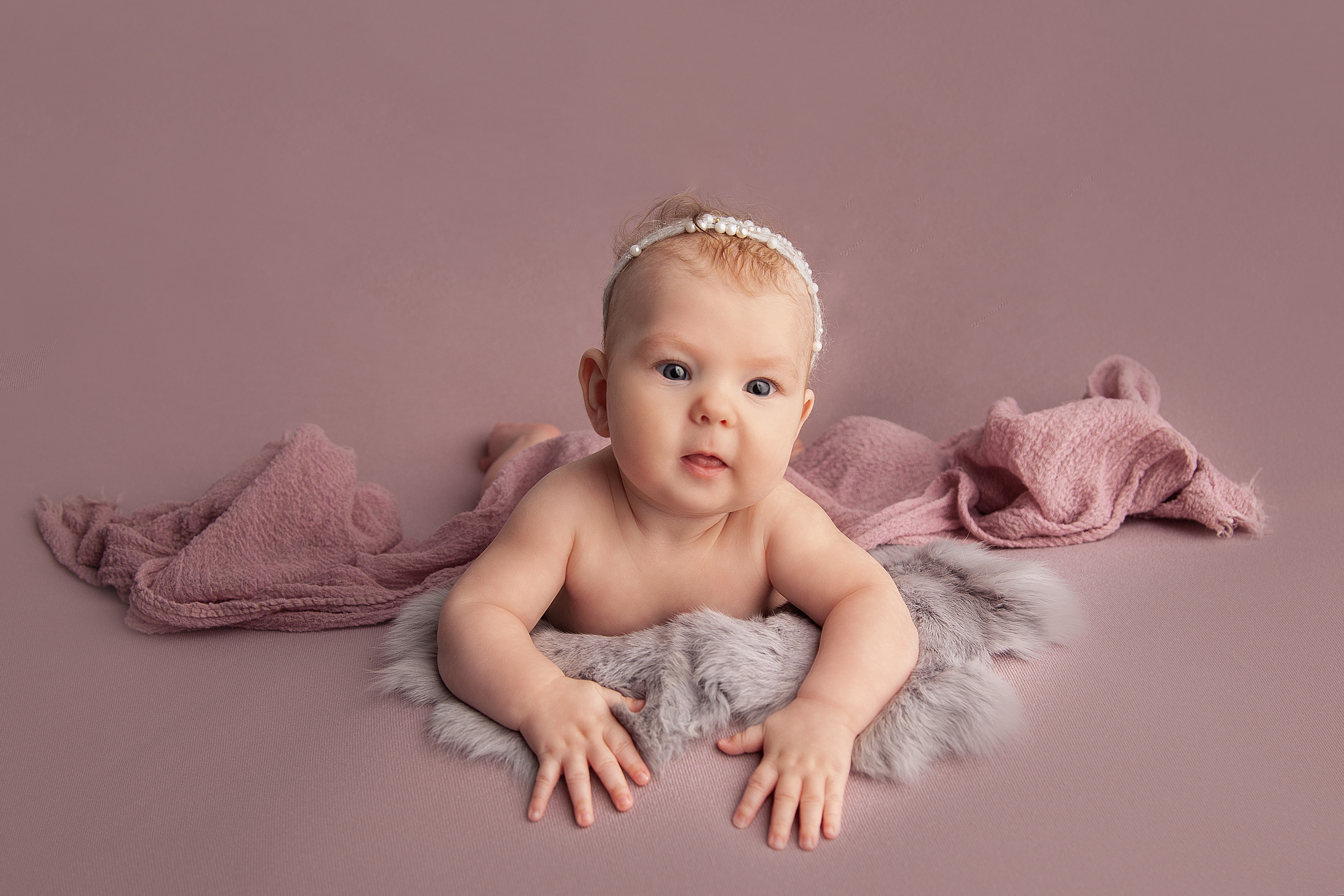 Малыши от 3 до 6 месяцев. Детский фотограф в Хабаровске Антипова Марина