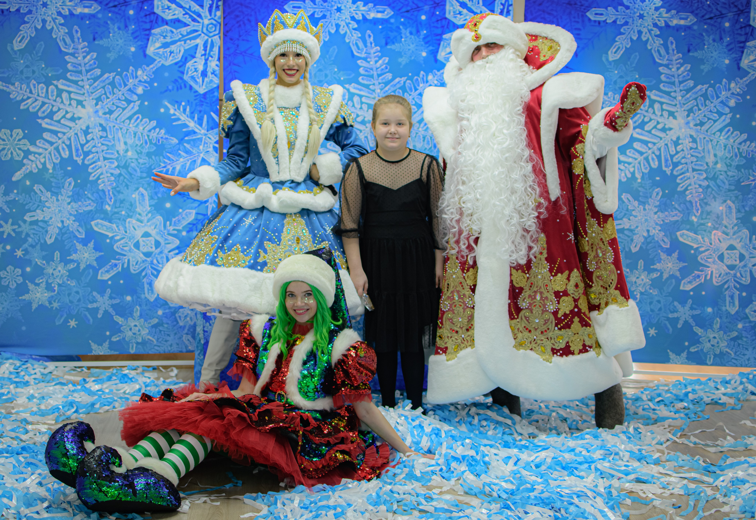 HAPPY NEW YEAR. Photokarish