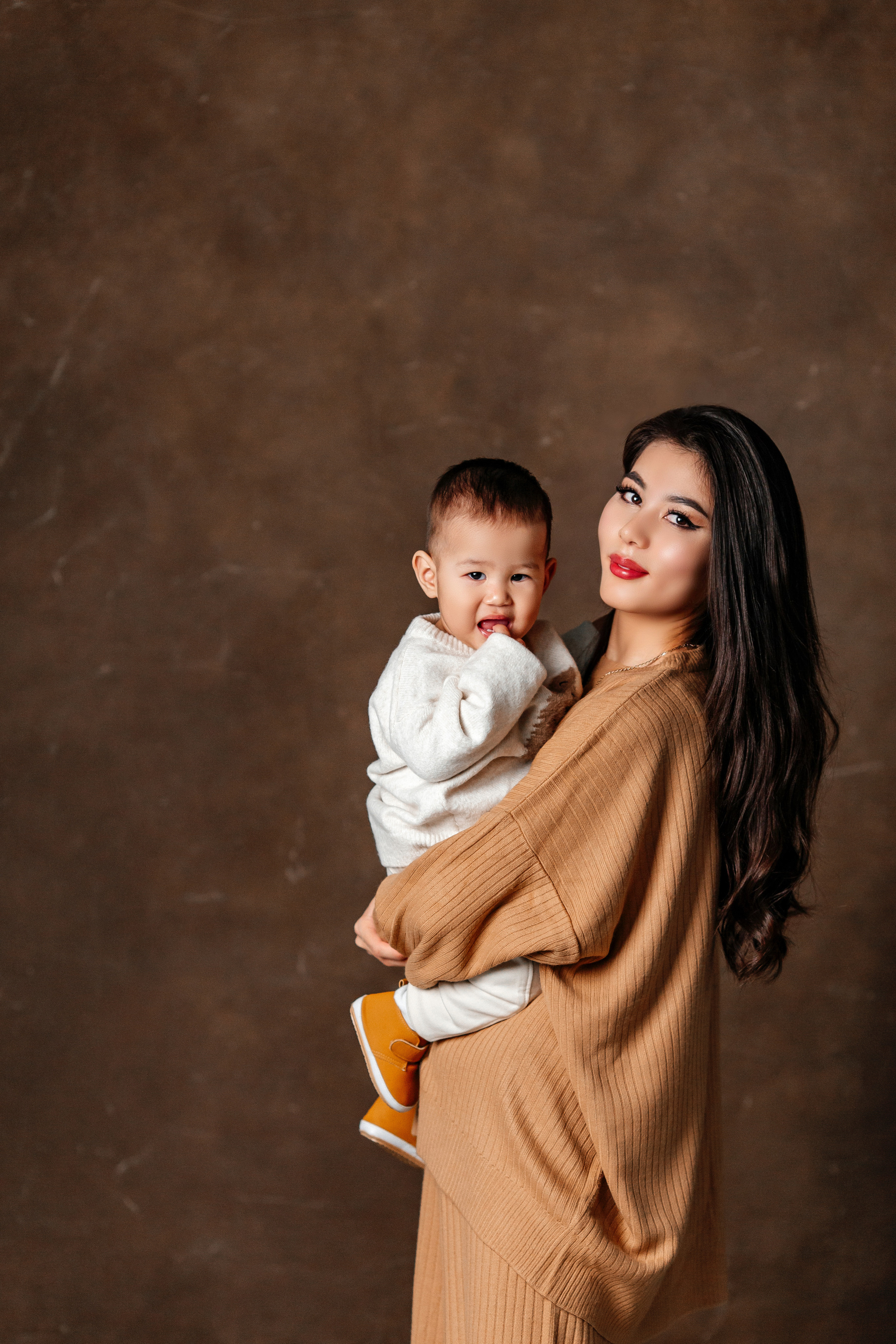 Мама и малыш. Семейный и детский Фотограф Александра Алматы