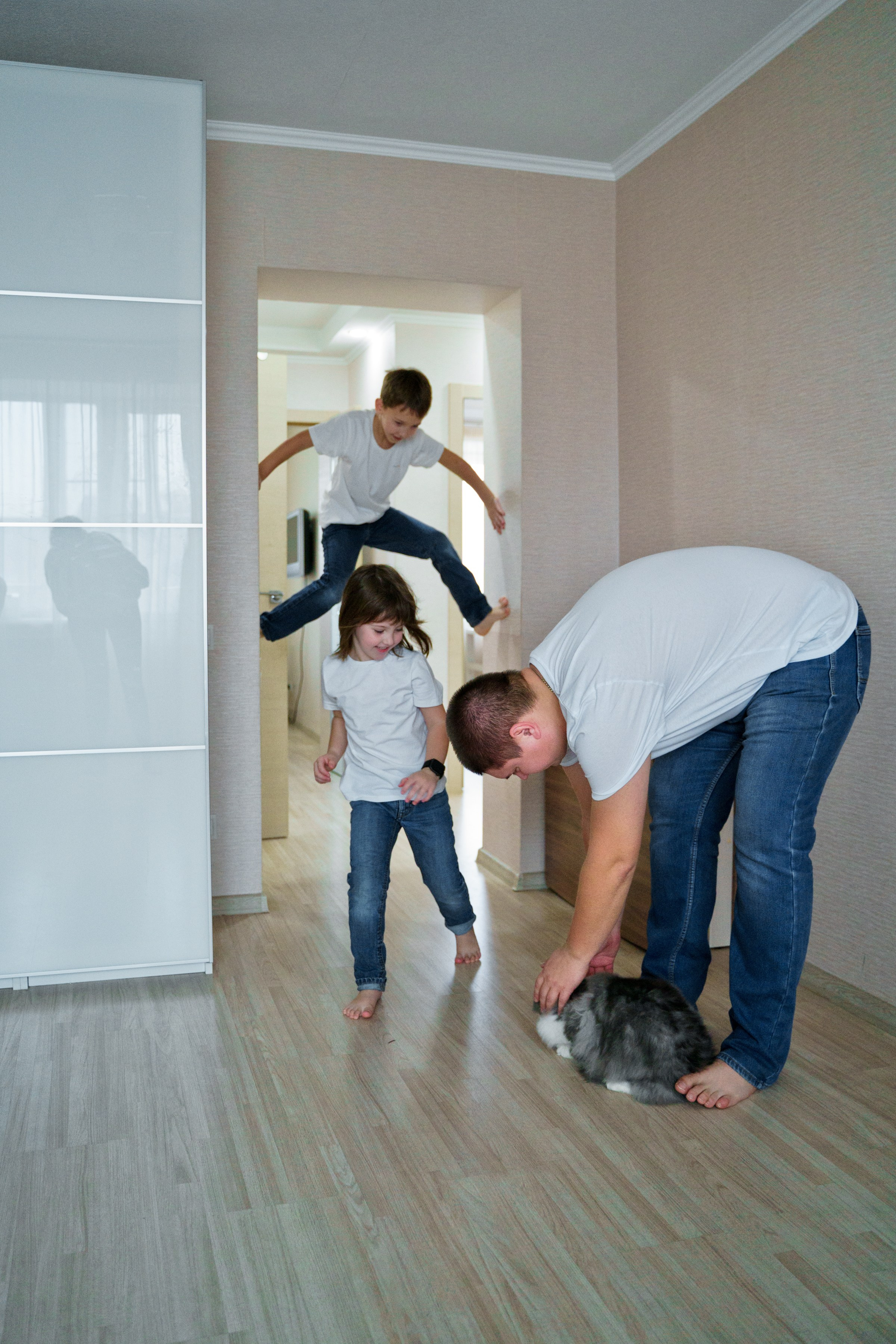 Вова, Вероника + 2. Главная