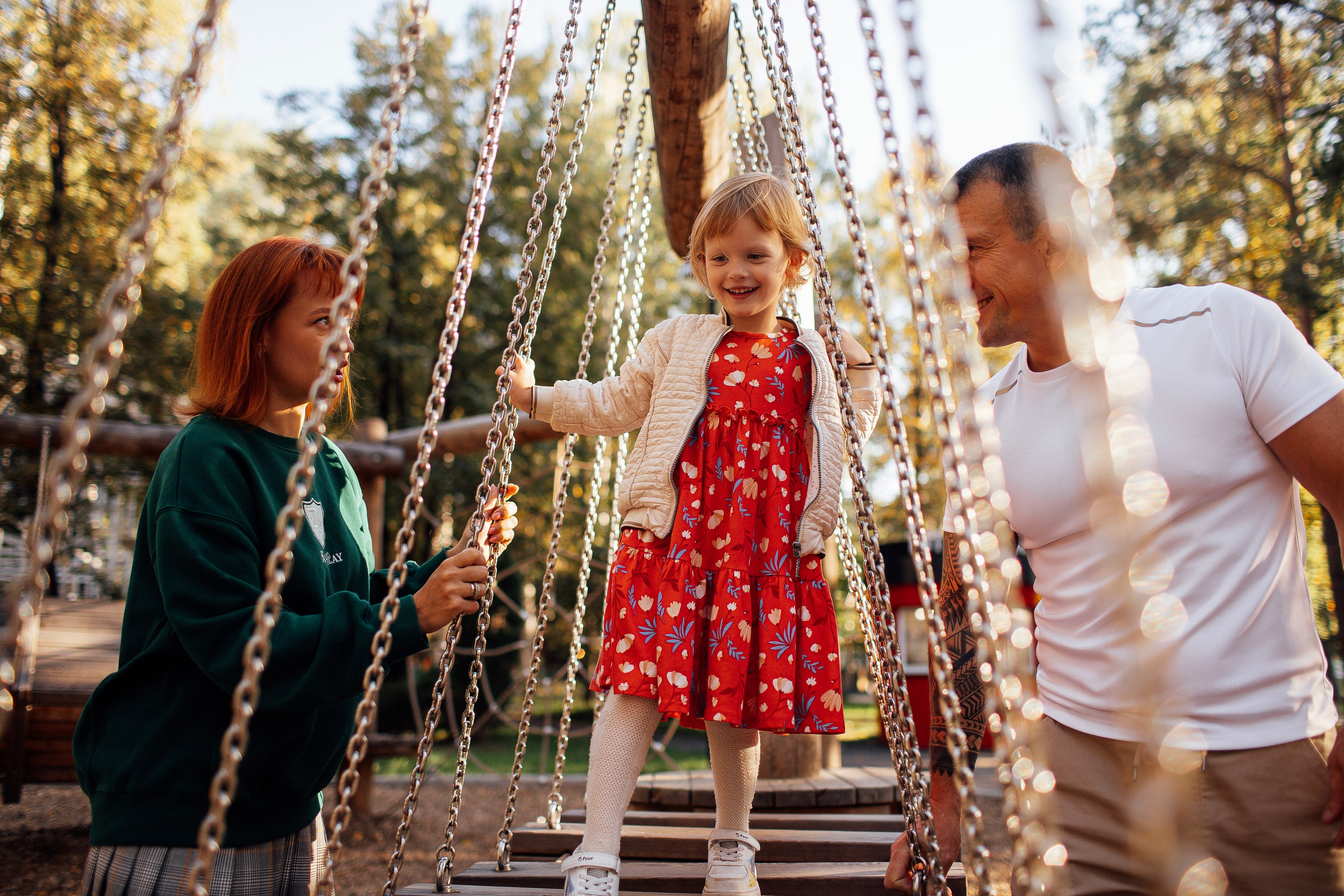 Саша Наташа и Анжелика. Семейная съемка — это красивый способ признаться своей семье в любви