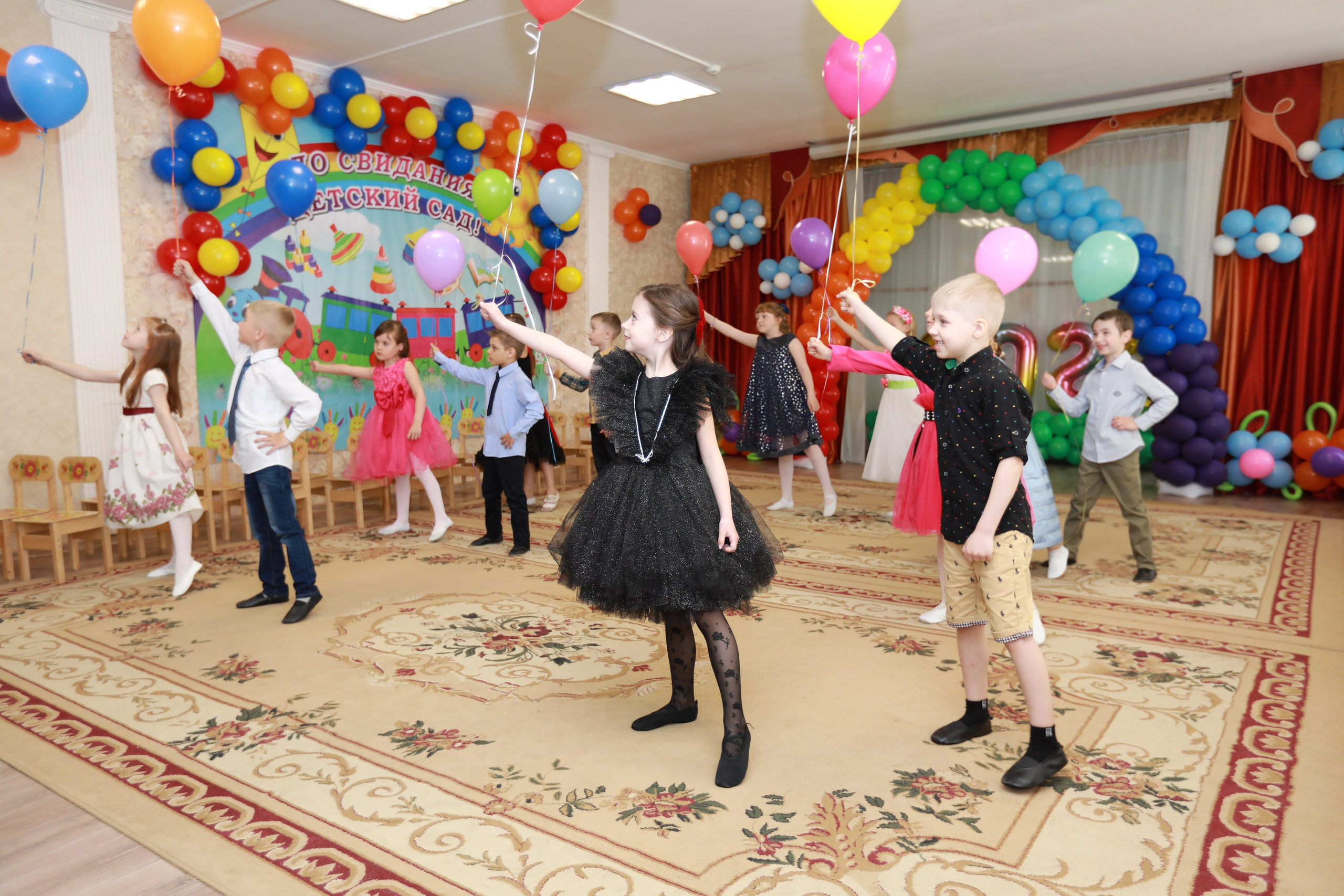 Выпуск 2022 Липецк, Детский сад 124 medlori fotobook. Medlori fotobook Выпускные альбомы в Липецке Лариса Медведева