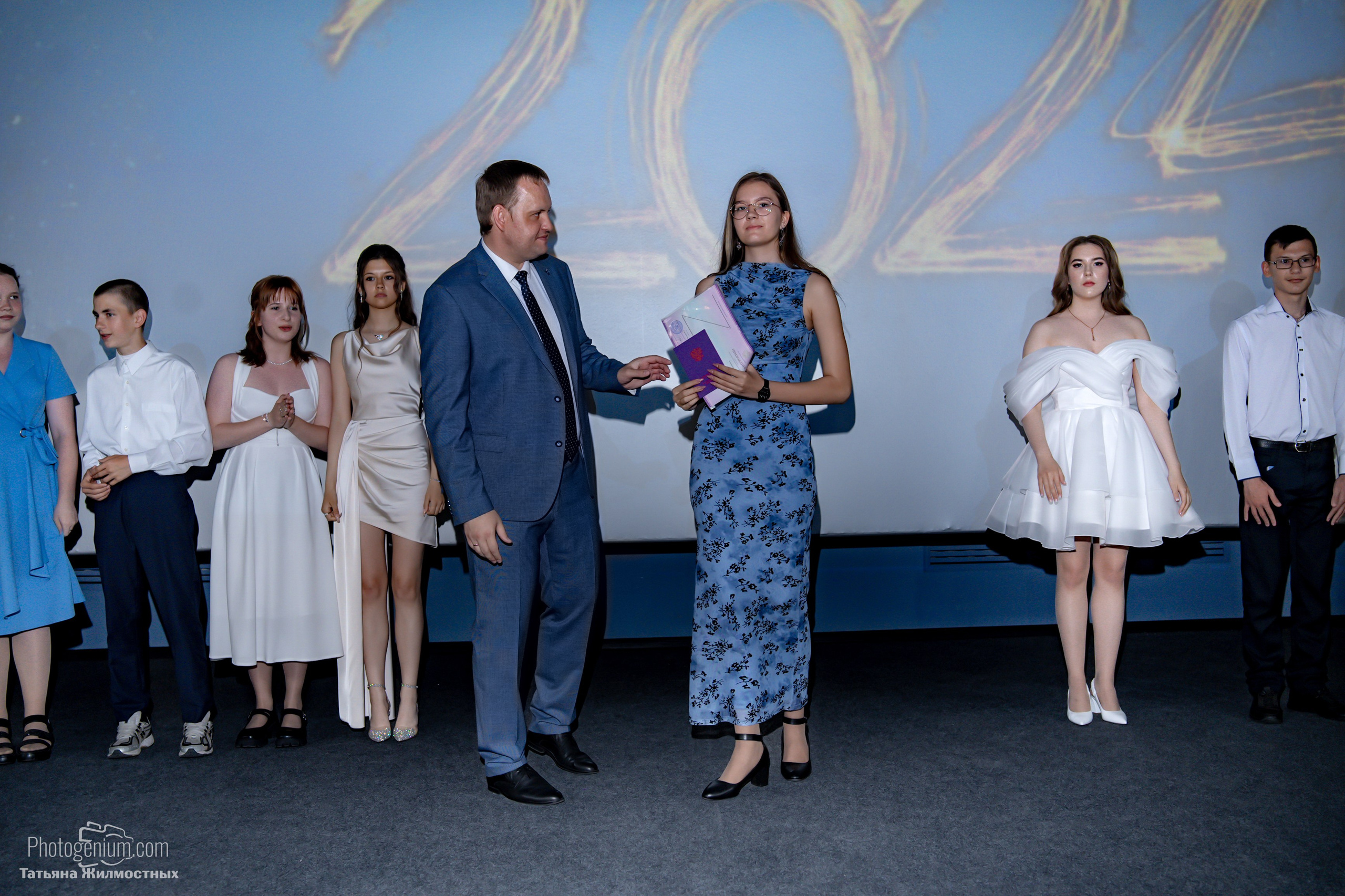 Выпускной 9"Д» класс школа № 35. Фотограф Нижний Новгород Татьяна Кейод