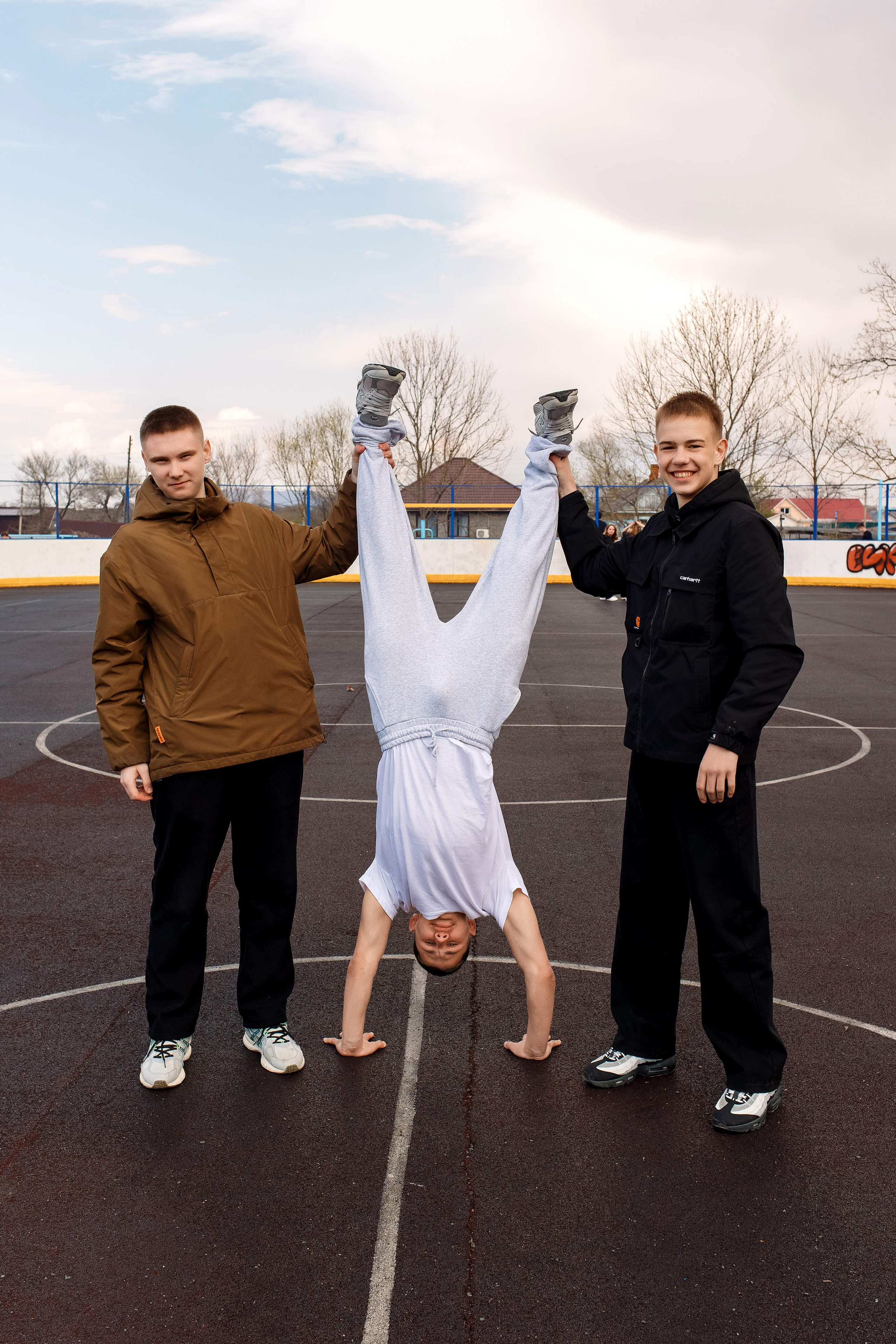 9 класс съемка в школе. Фотограф Любовь Корниенко, Примоский край