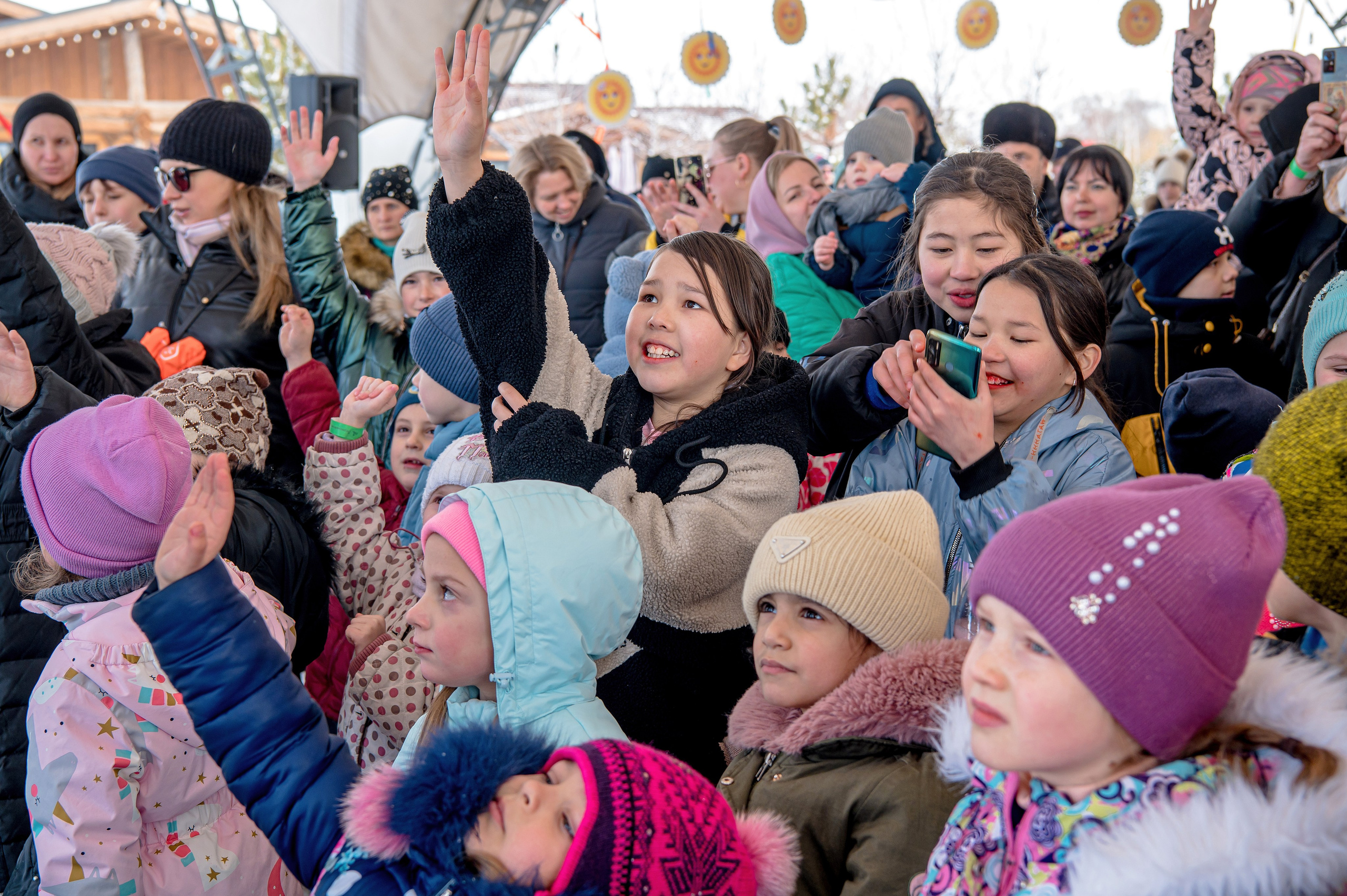 Вечеринки. Праздники. Елена Северина фотограф, Алматы: репортаж (спорт, концерты, конференции), предметная и фуд-съёмка, портреты, каталоги, фэшн, ретушь