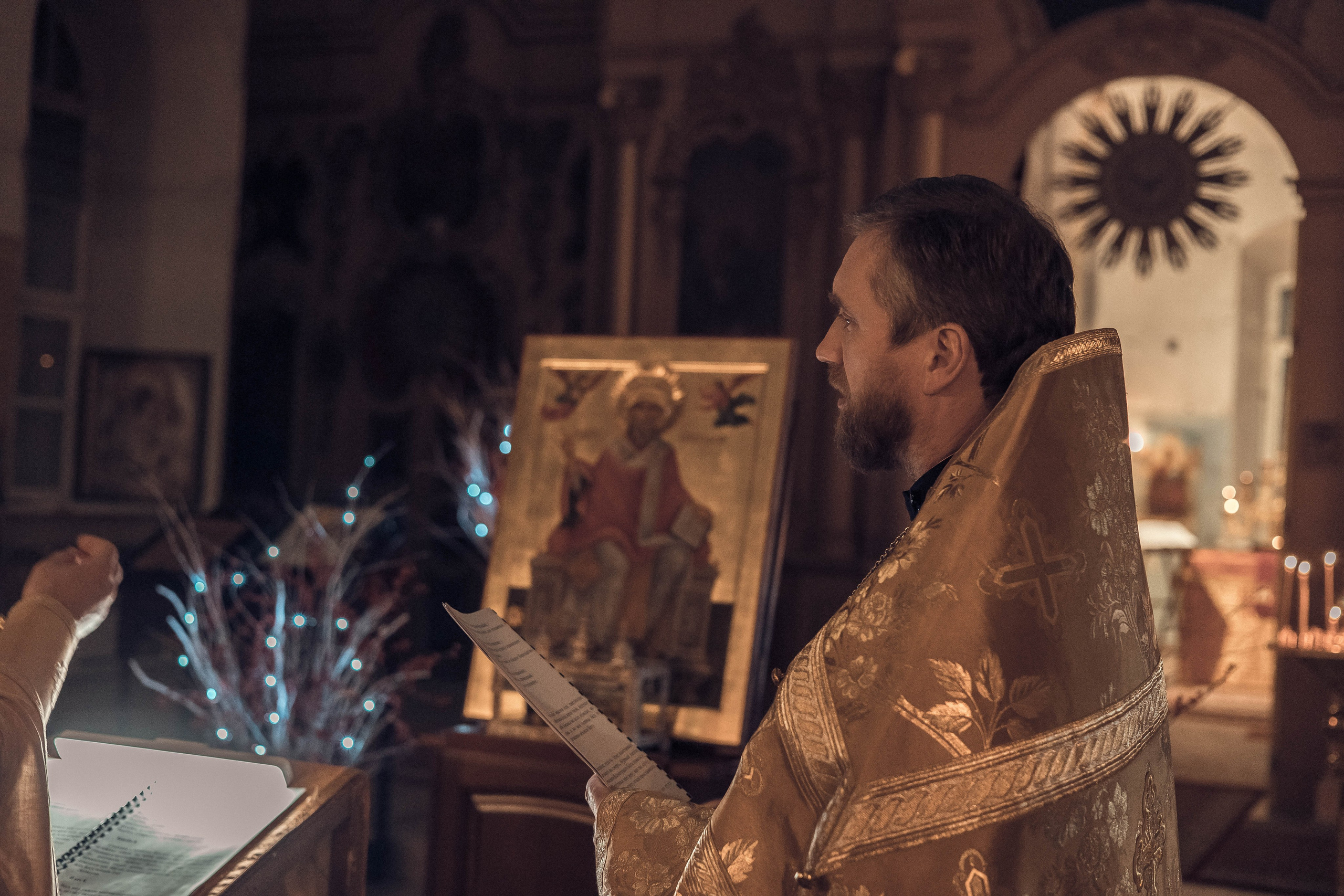 Храм Воскресения Словущего в Барашах.Всенощное накануне дня памяти Спиридона Тримифунтского. Артеменкова Анна Фотограф