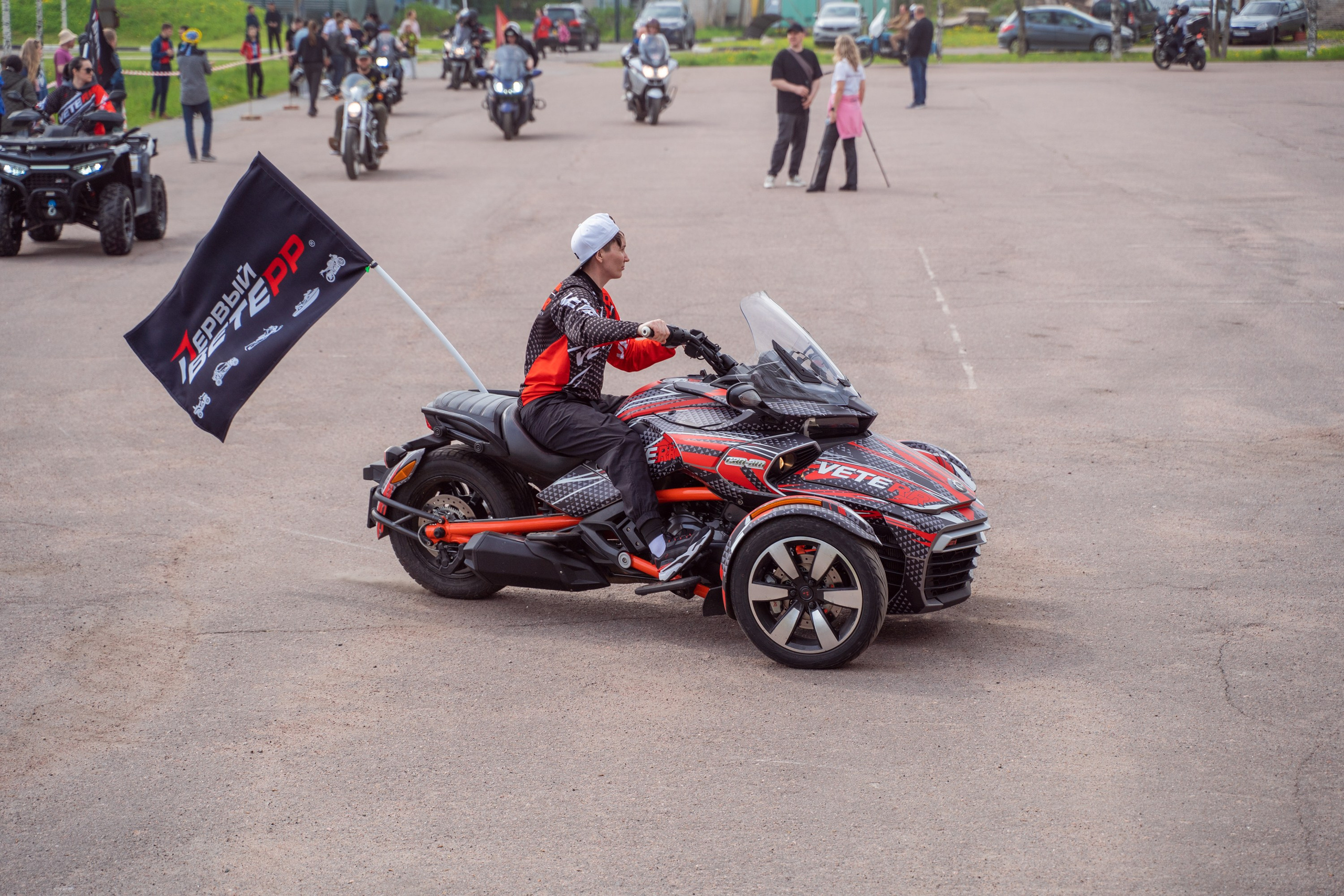 Мотоциклы —репортажная фотосъемка в Санкт-Петербурге. Свадебный, семейный, портретный, репортажный фотограф в Санкт-Петербурге