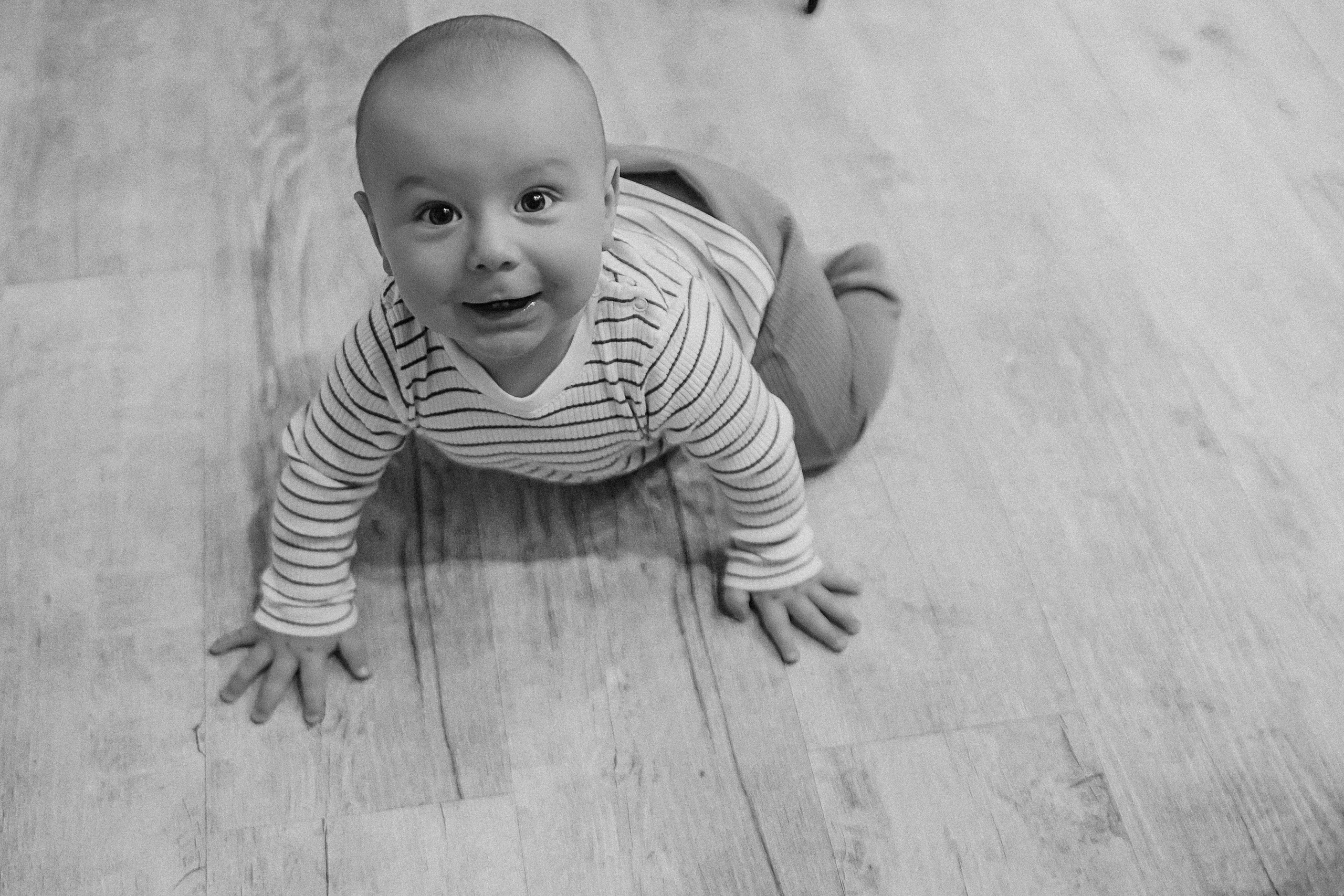 Мише 8 месяцев. Семейный фотограф Тюмень, фотограф на роды Салмина Мария