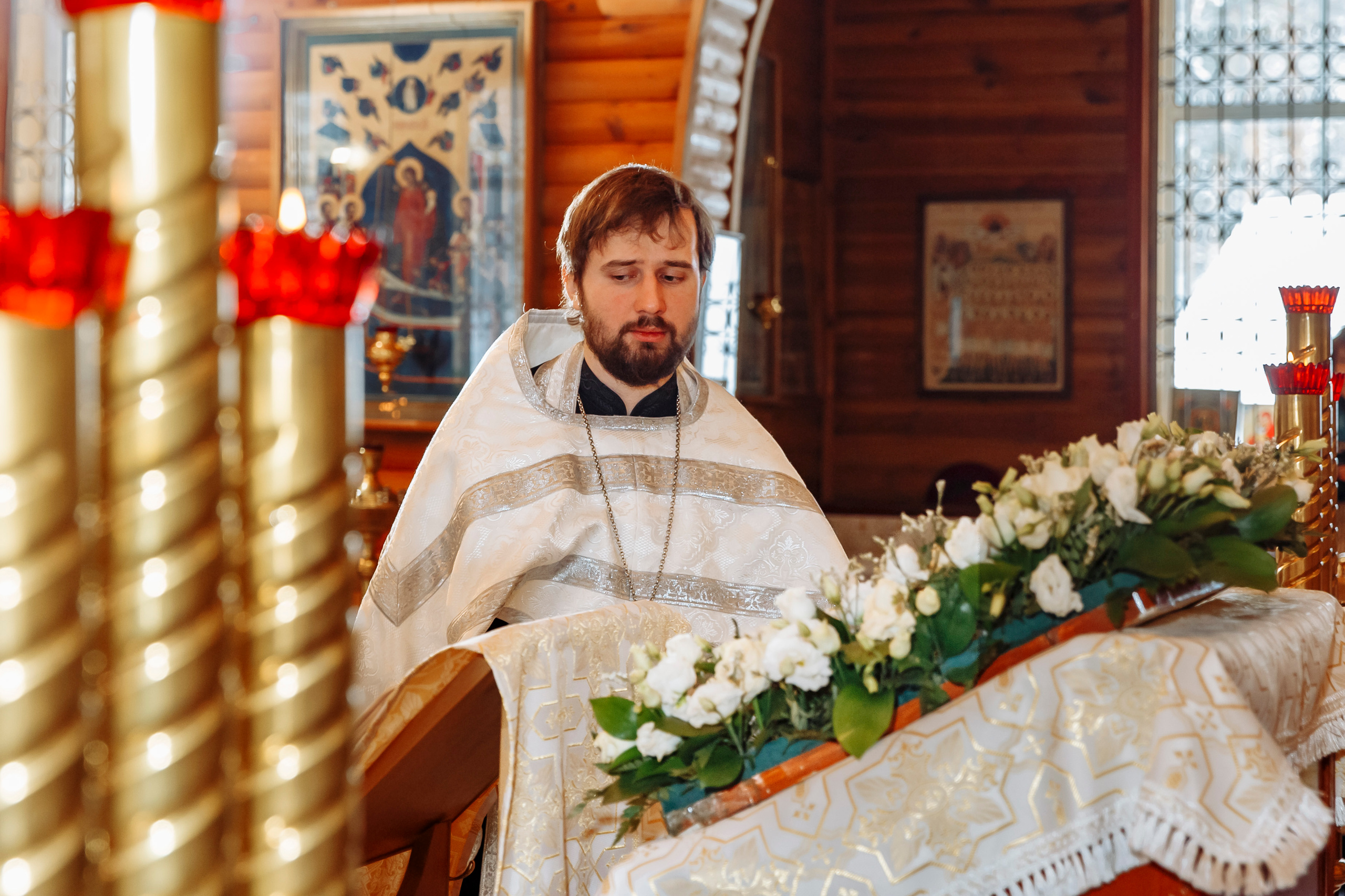 Фото и видео съемка Венчания. Свадебный фотограф Марина Суворова и видеооператор Олег Петров