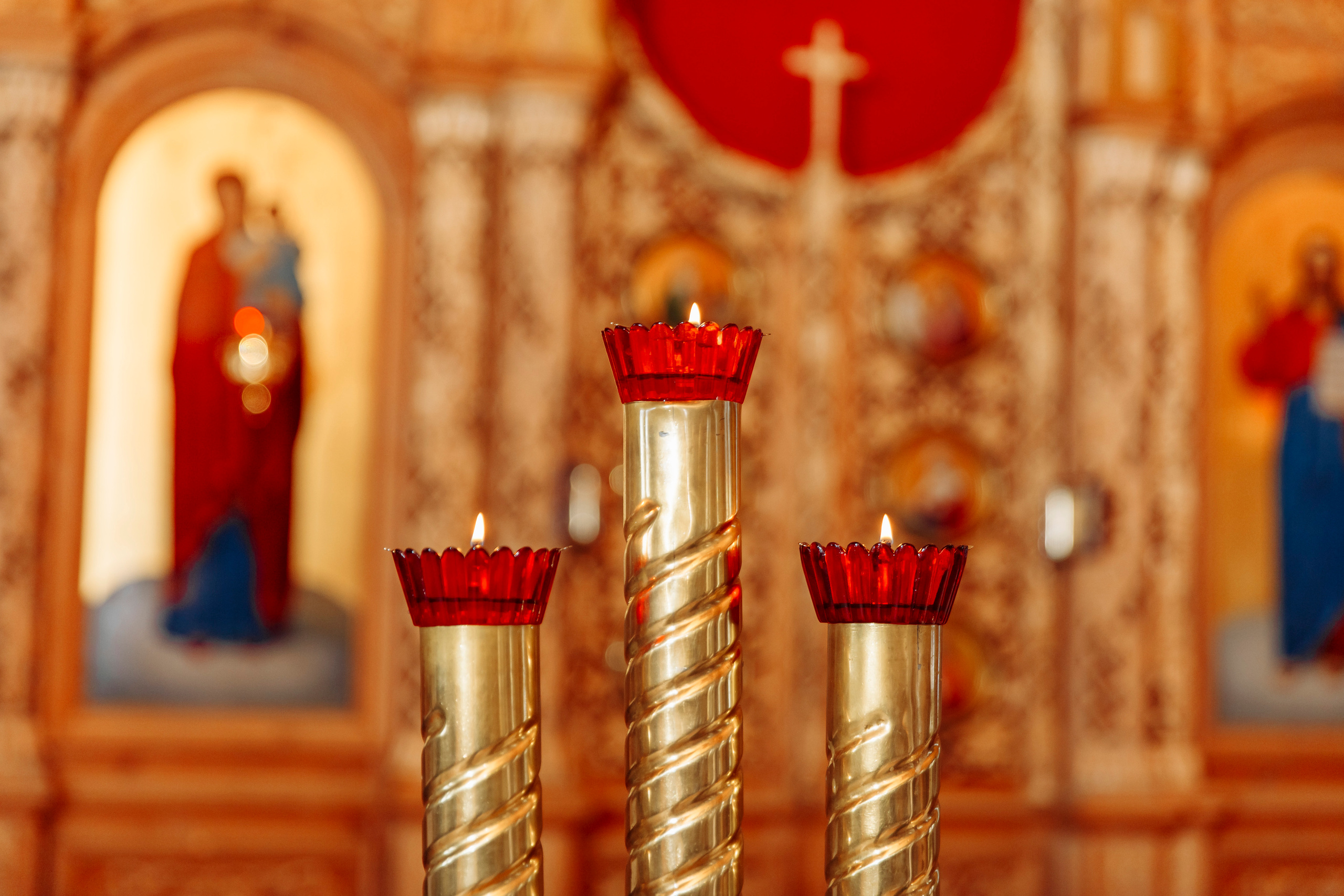 Фото и видео съемка Венчания. Свадебный фотограф Марина Суворова и видеооператор Олег Петров