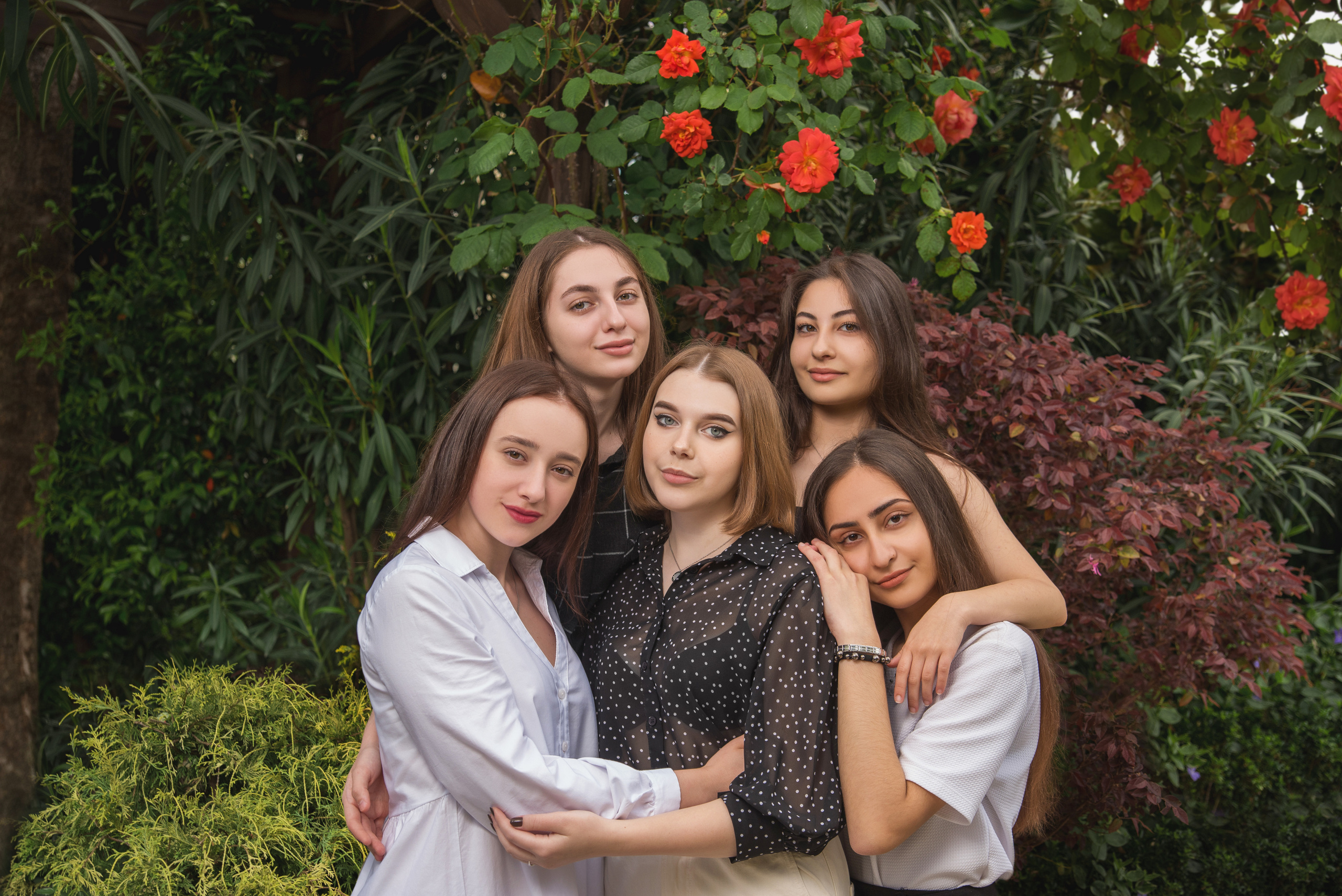 9-11 классы. Выпускные альбомы в Сочи Сюткина Наталья