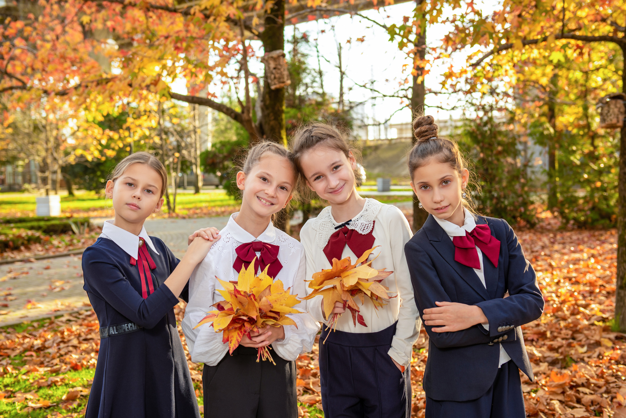 Начальная школа. Выпускные альбомы в Сочи Сюткина Наталья
