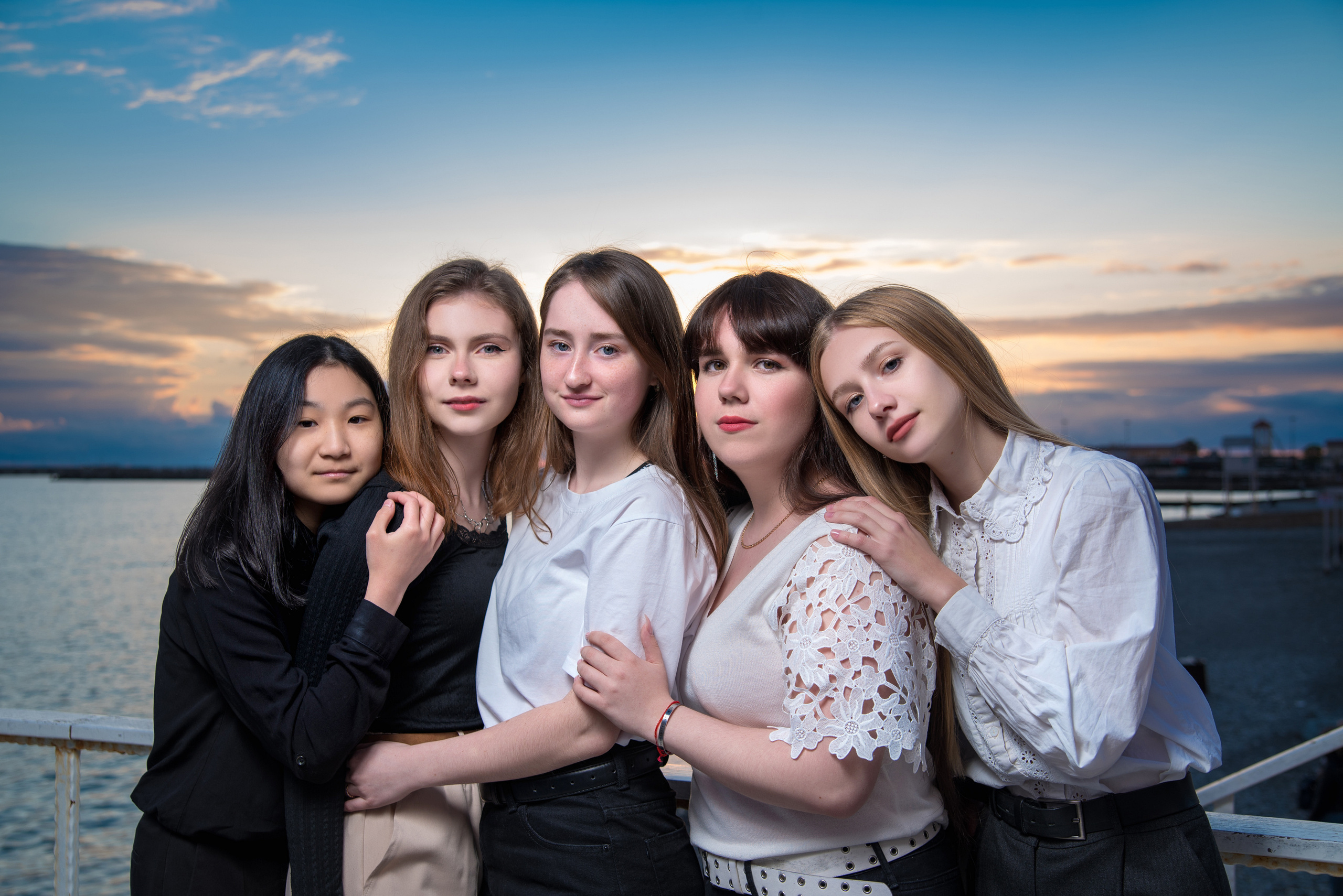 9-11 классы. Выпускные альбомы в Сочи Сюткина Наталья