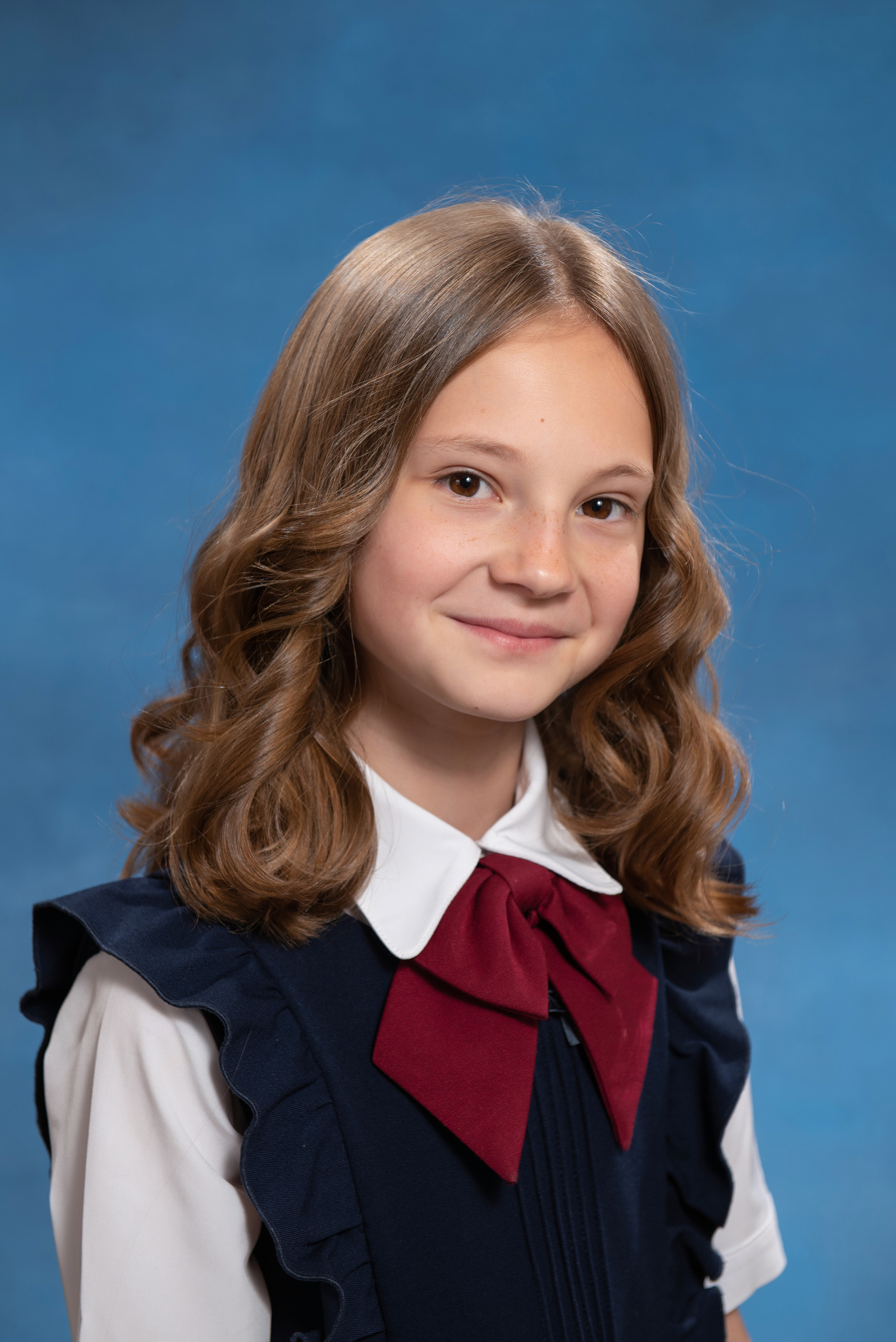 Начальная школа. Выпускные альбомы в Сочи Сюткина Наталья