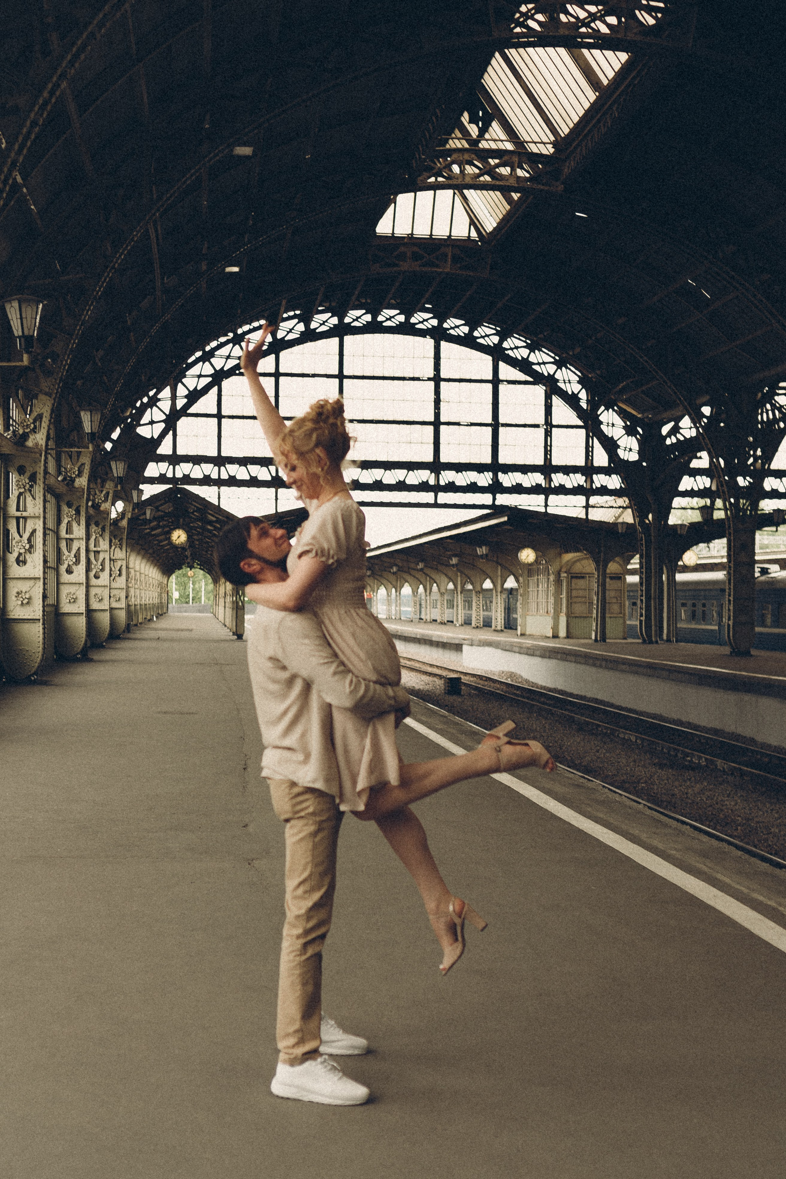 ПРОГУЛКА НА ВИТЕБСКОМ ВОКЗАЛЕ. Профессиональный фотограф, Санкт-Петербург — Виктория Богомолова