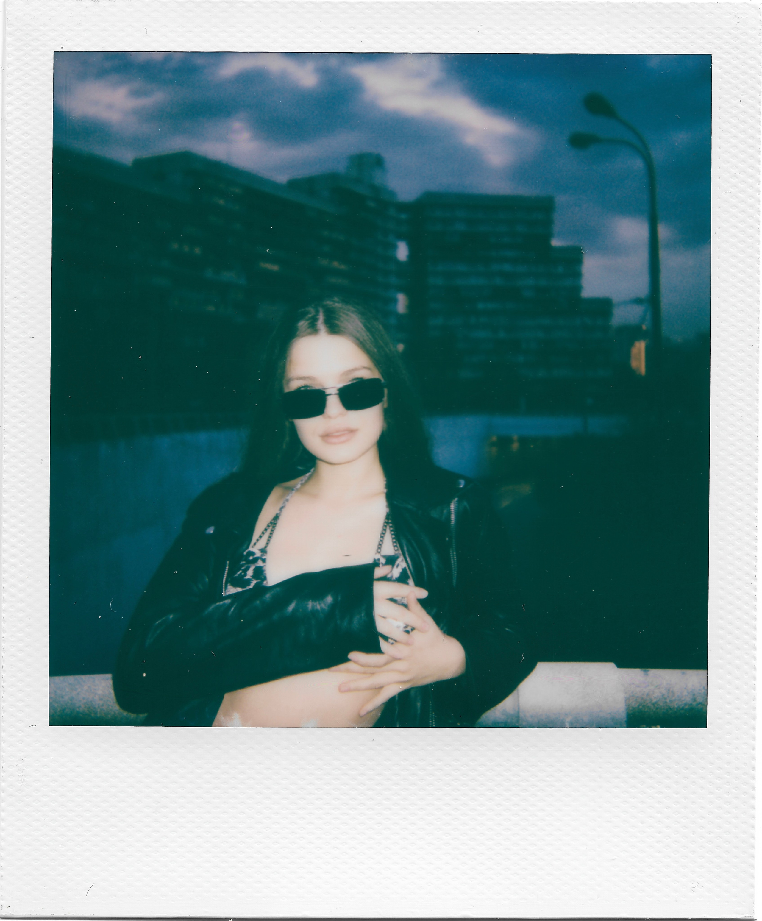 POLAROIDS. ANNA — PHOTOGRAPHER