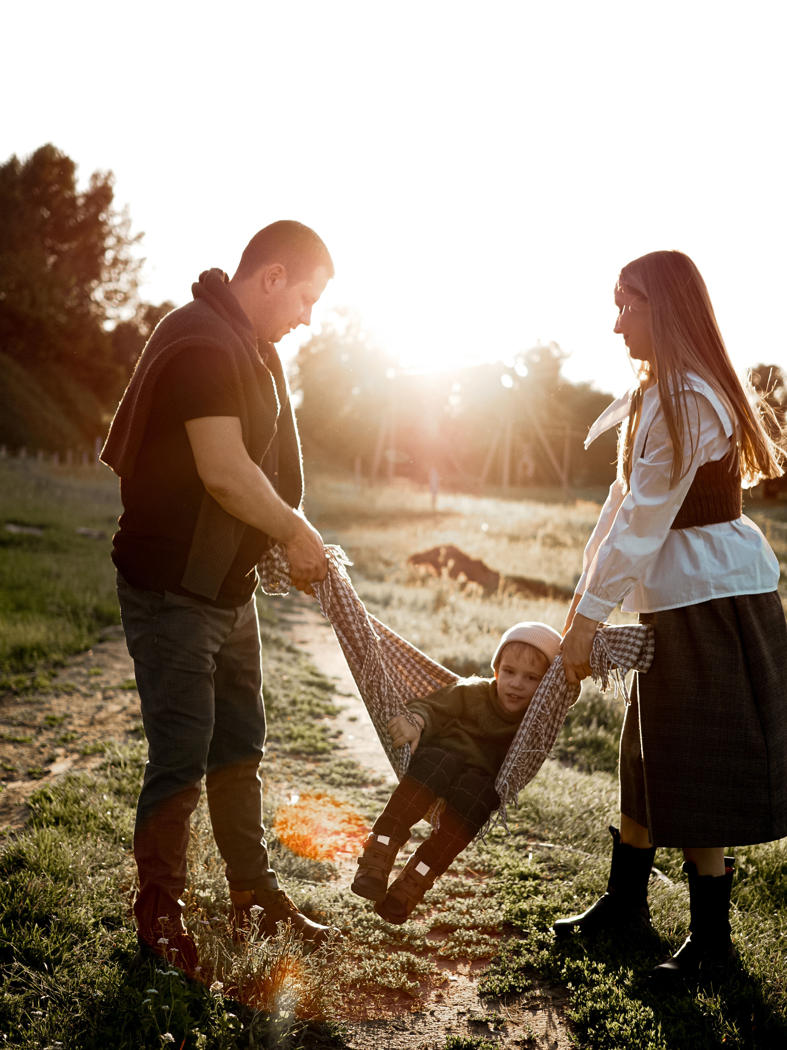Холмы на закате. Фотограф Рязань. Семейный Свадебный фотограф
