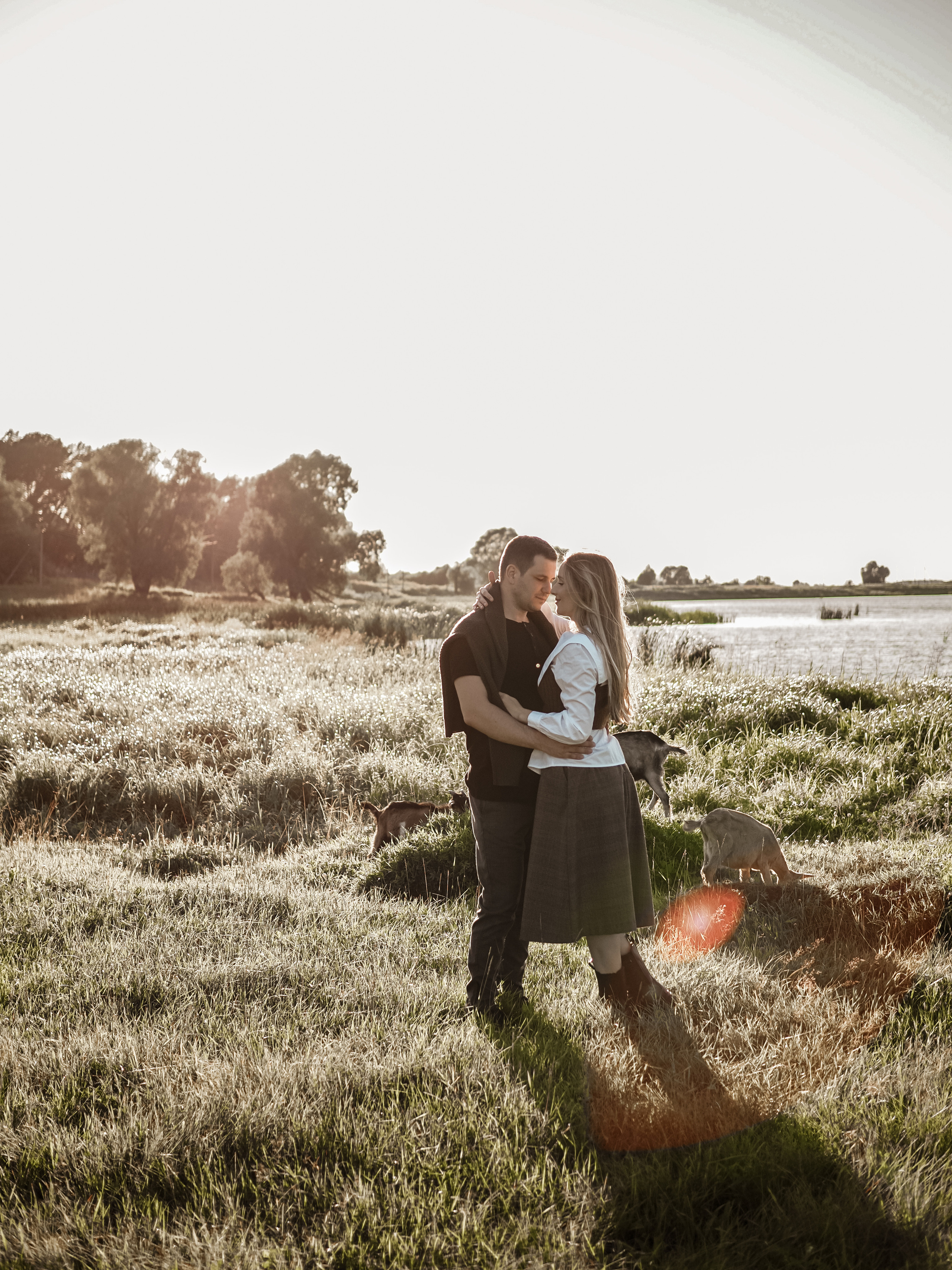 Холмы на закате. Фотограф Рязань. Семейный Свадебный фотограф