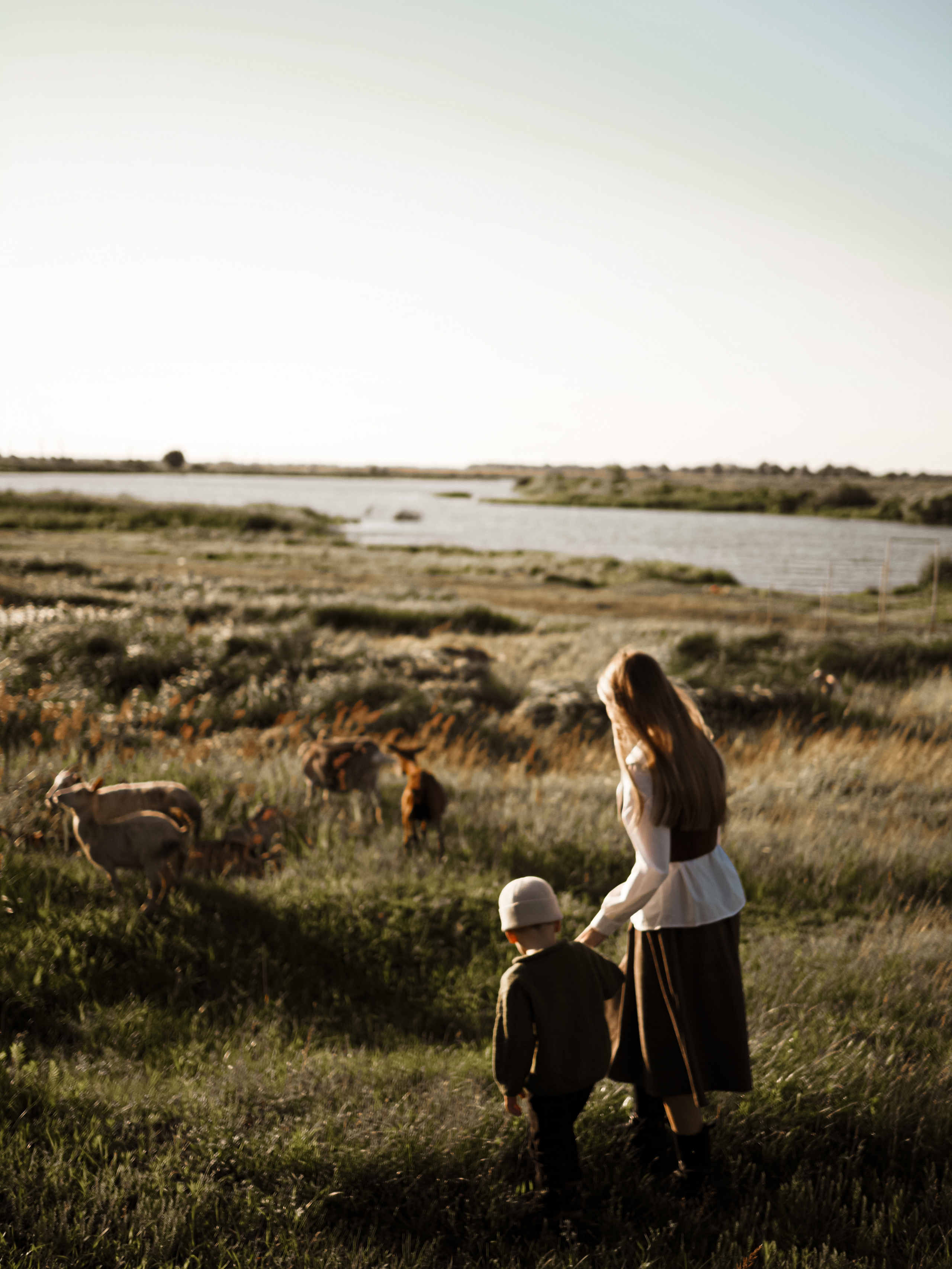 Холмы на закате. Фотограф Рязань. Семейный Свадебный фотограф