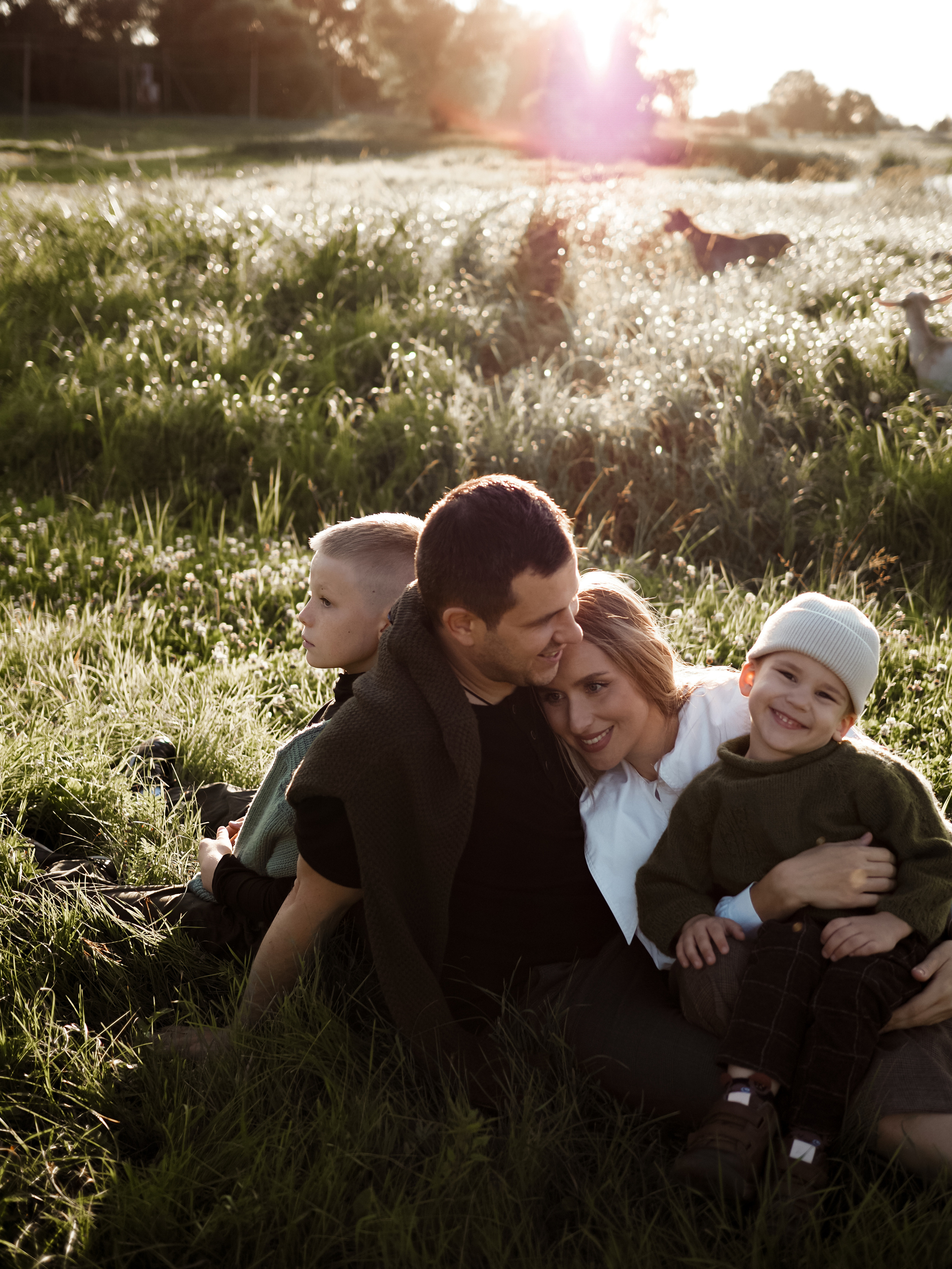 Холмы на закате. Фотограф Рязань. Семейный Свадебный фотограф